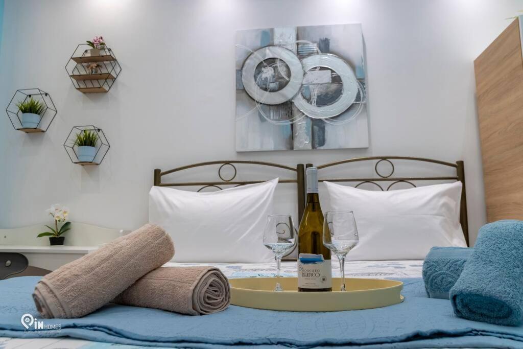 The Aqua - Stylish & Comfy Studio in Egaleo-Athens
