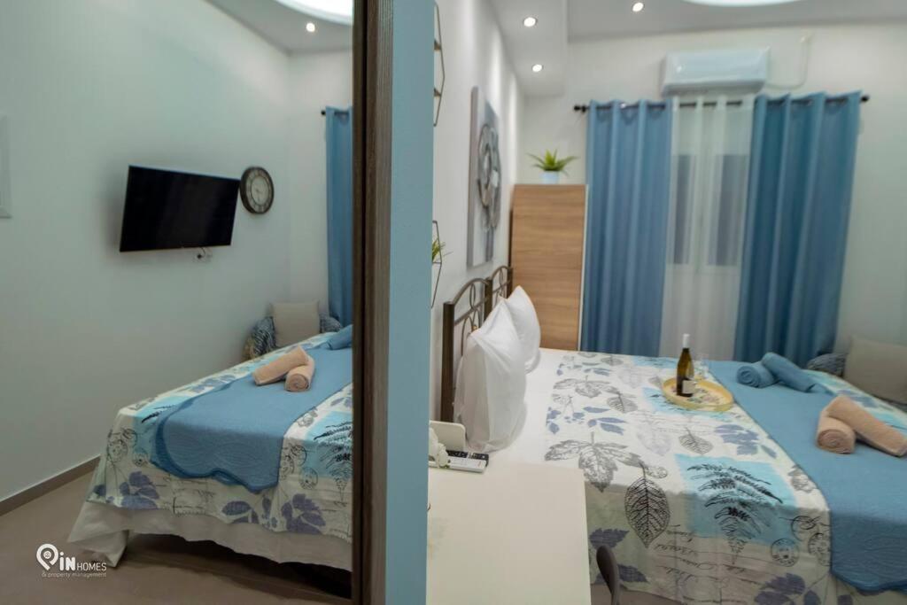 The Aqua - Stylish & Comfy Studio in Egaleo-Athens