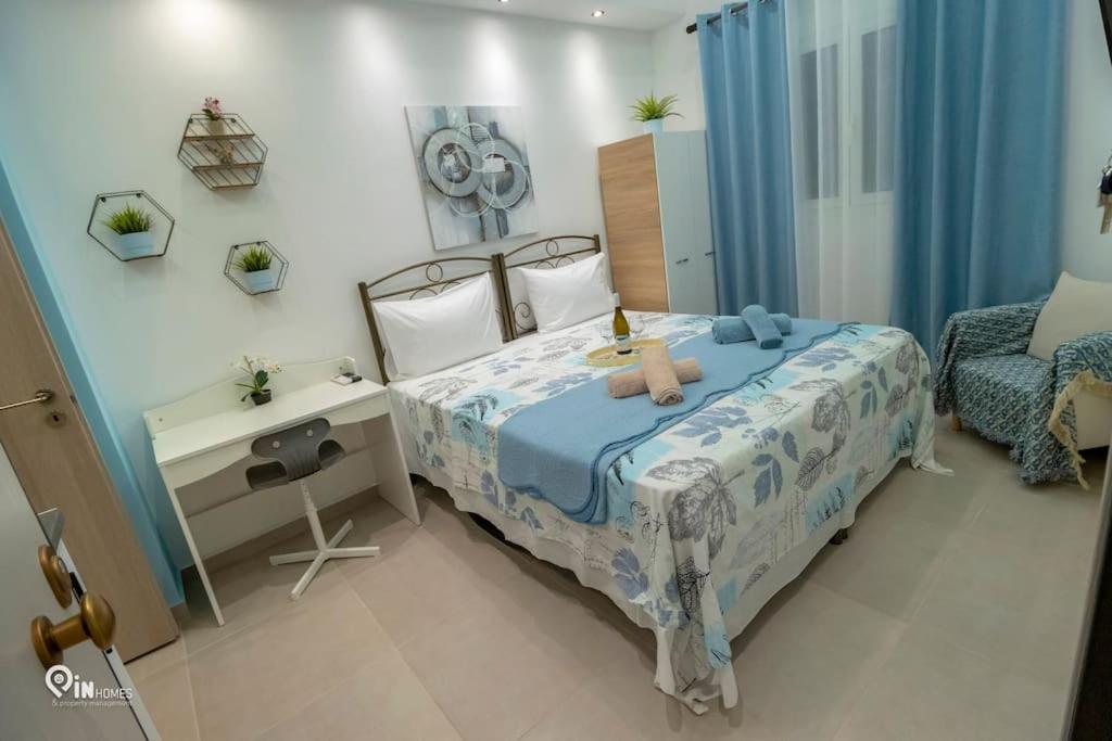 The Aqua - Stylish & Comfy Studio in Egaleo-Athens