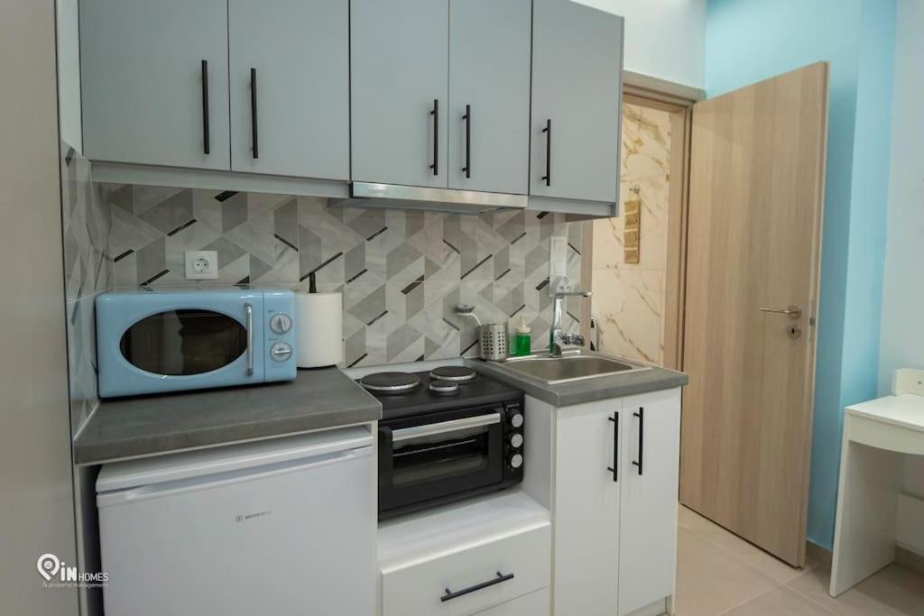 The Aqua - Stylish & Comfy Studio in Egaleo-Athens