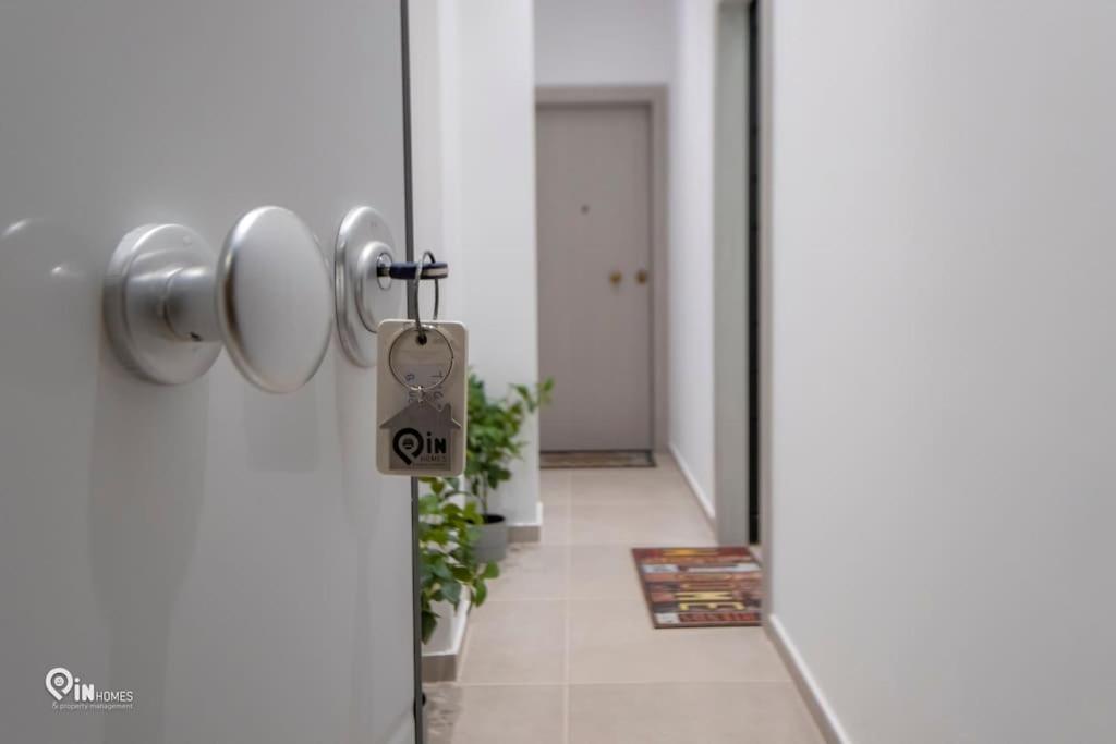The Aqua - Stylish & Comfy Studio in Egaleo-Athens
