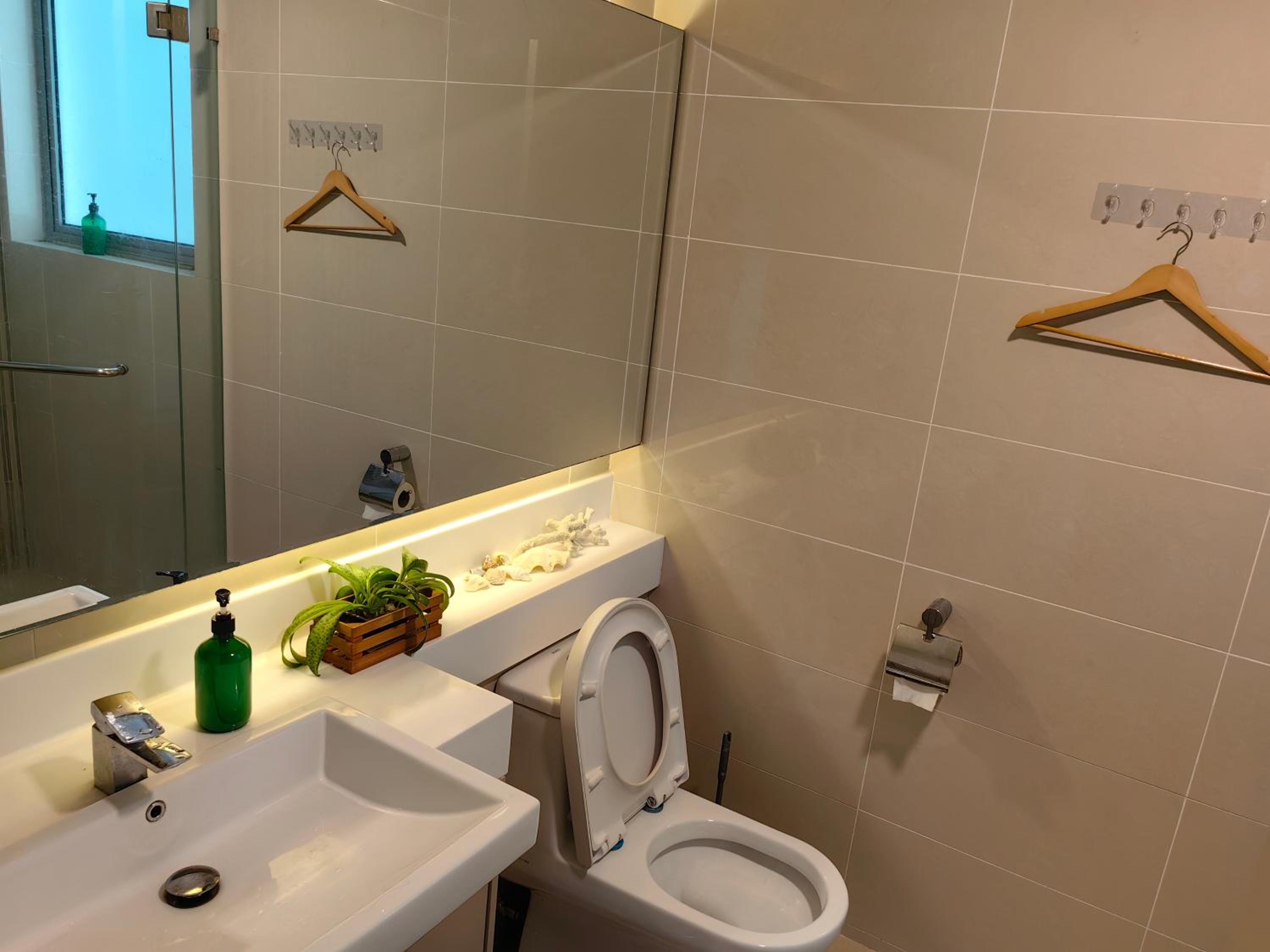 19 Suasana Bukit Ceylon KLCC Bukit Bintang 12 pax 3R2B