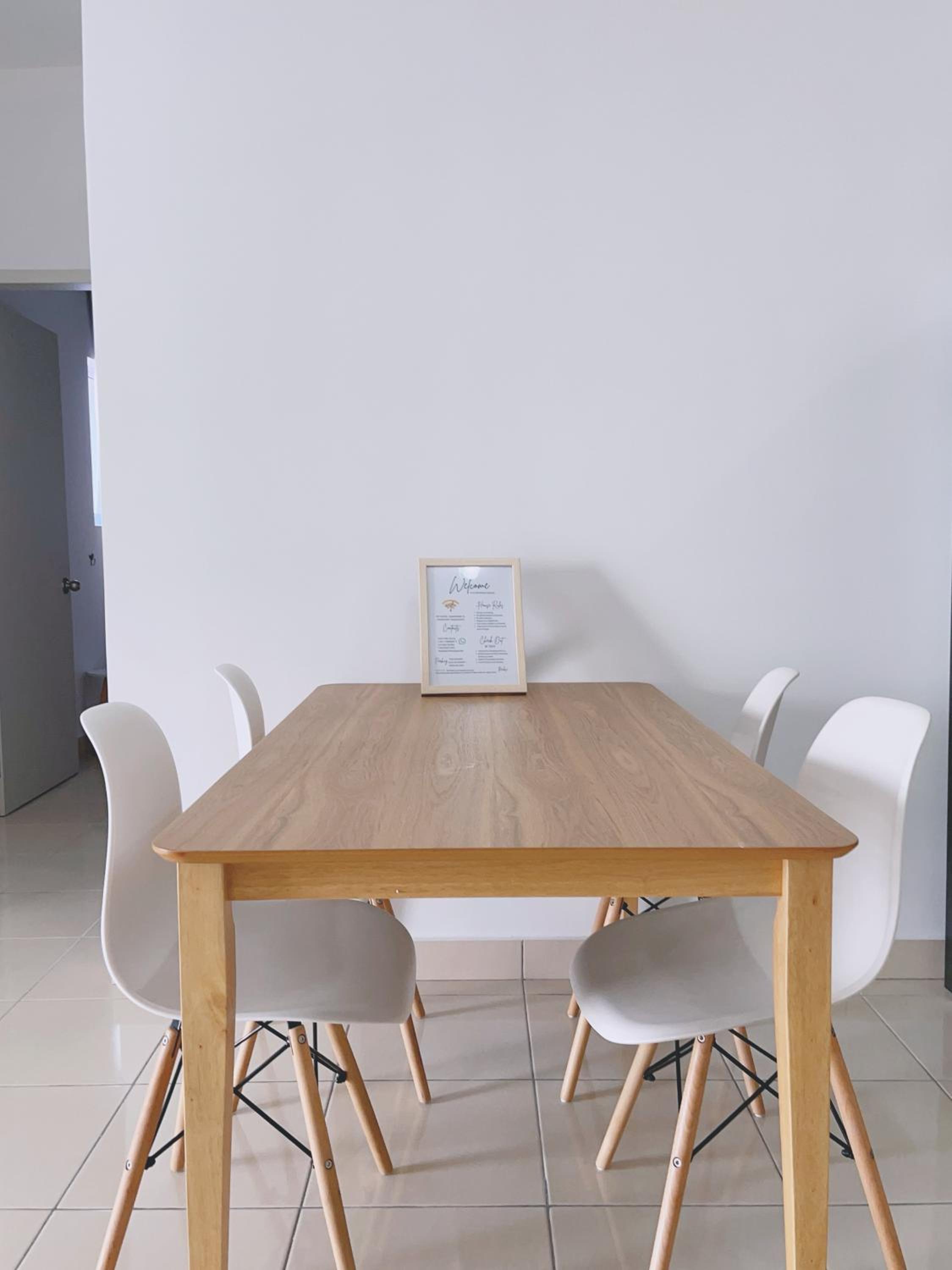 Airport stay Entire 3 BDR Apart, sleeps 4-5 guests, Kota Warisan KLIA photo 6