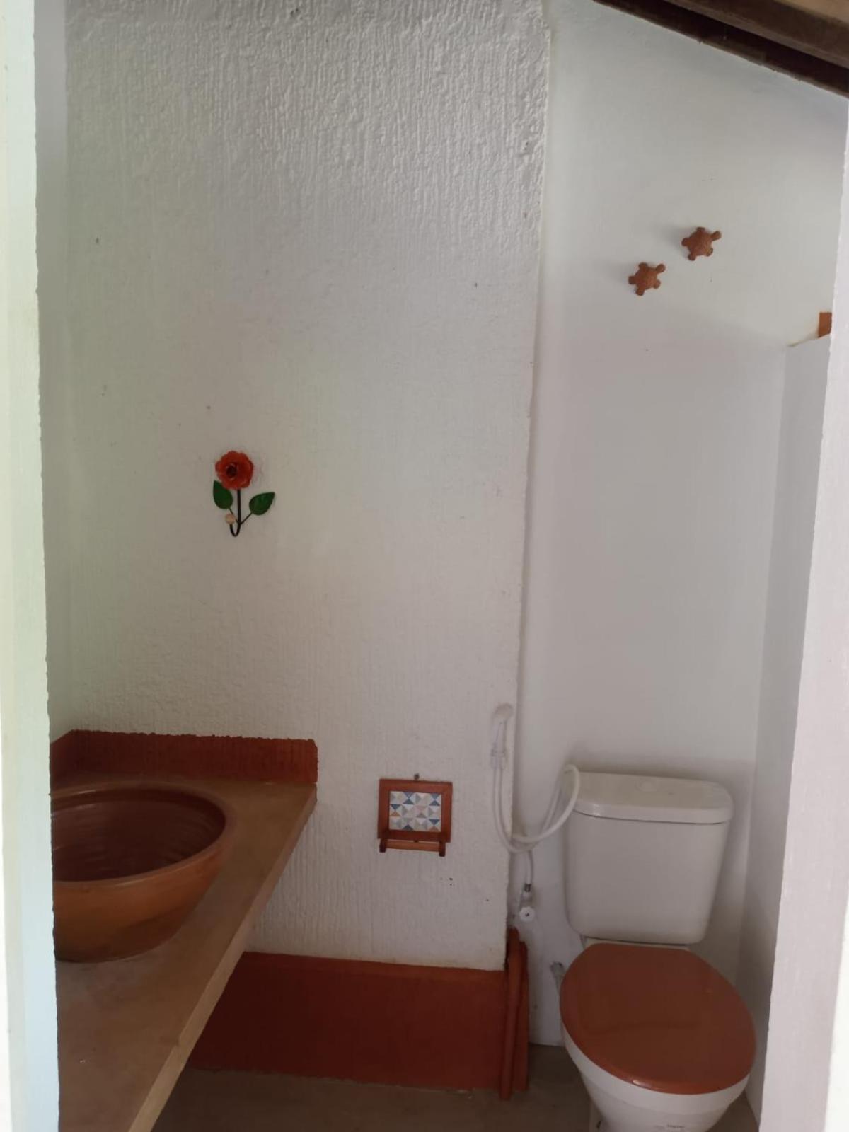 Casa Encantadora e Charmosa a 1 quadra da praia