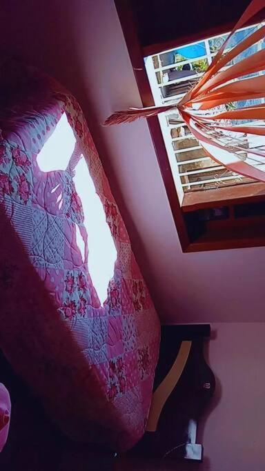 Casa tranquila e boa localização