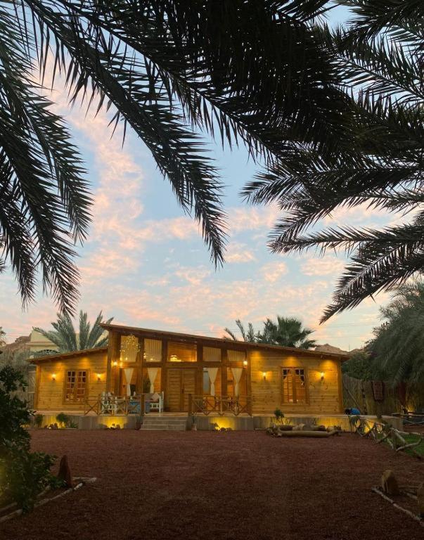 Hotel كوخ آفيري Aviary Hut - Image 1