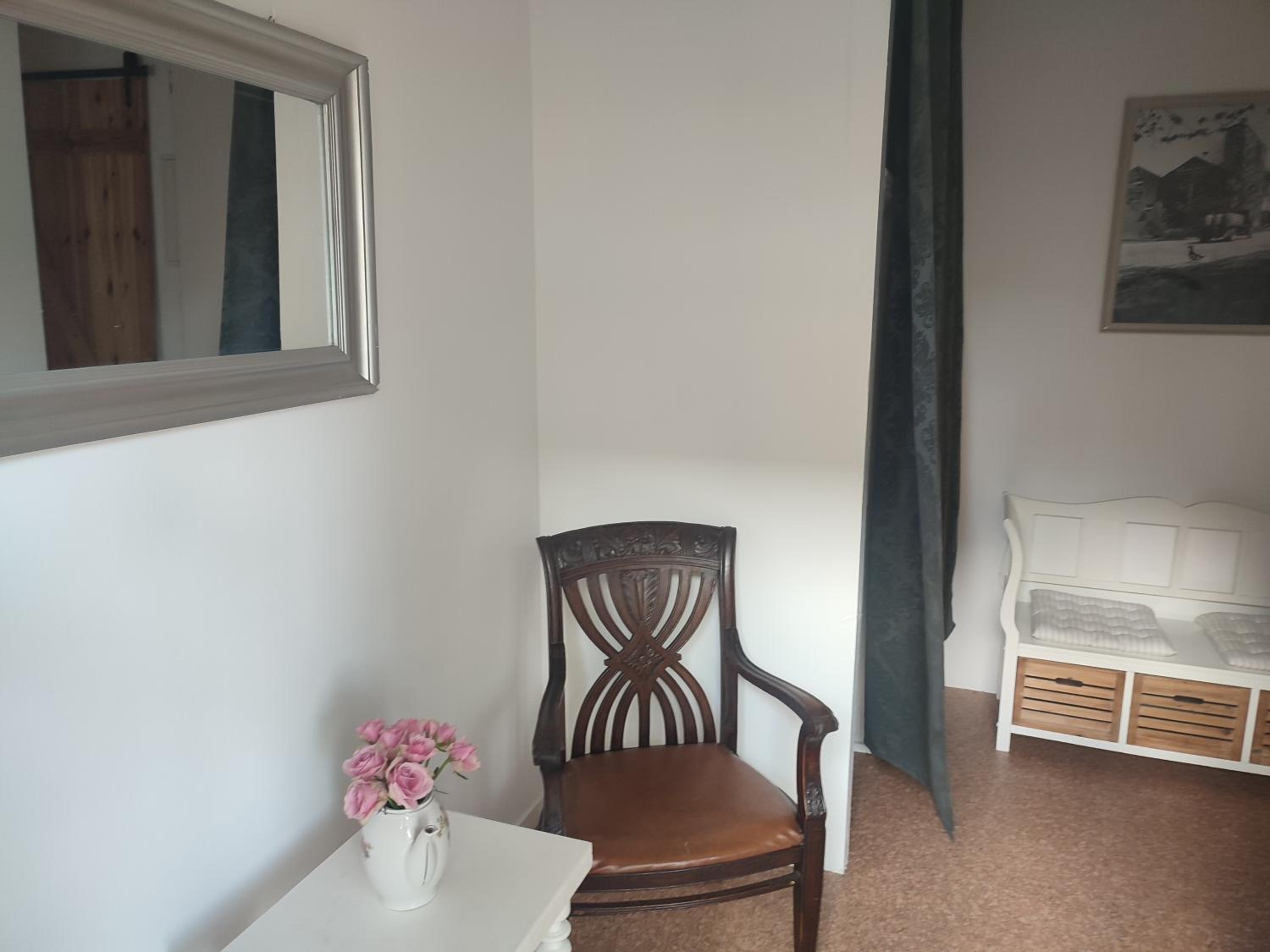 Ferienwohnung Birkenwerder bei Berlin mit Terrasse und kleinem Garten
