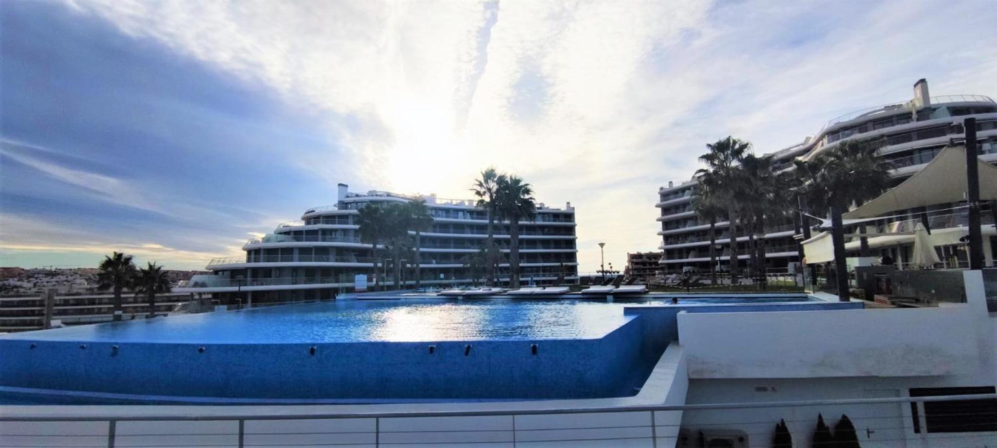 Infinity View luxury beachfront apartment