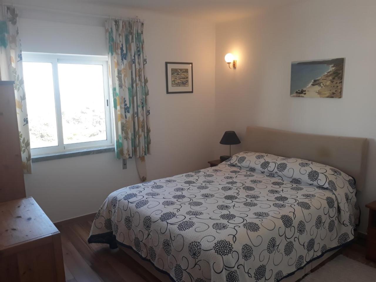 Apartamentos Salema Praia Club