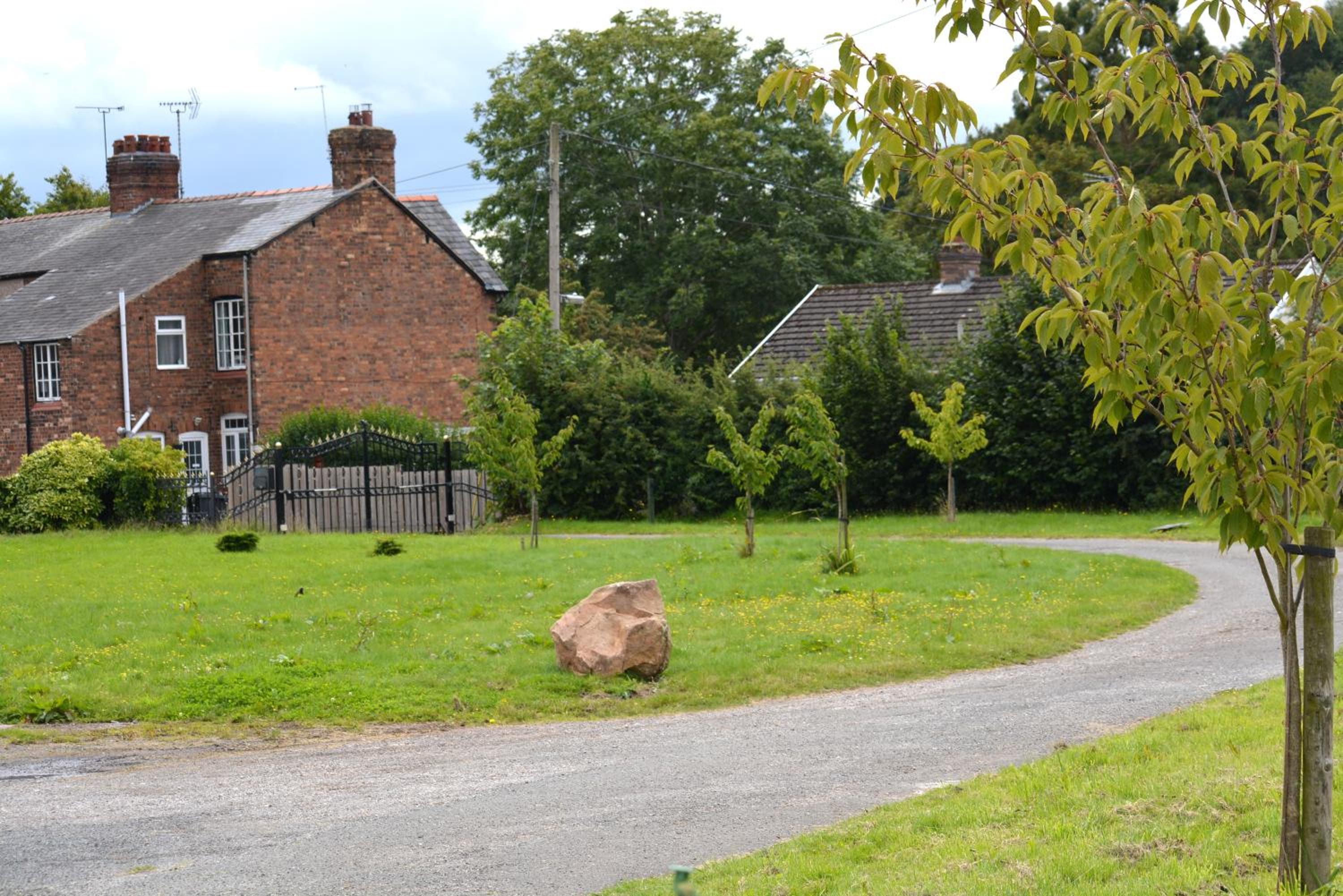 Photo 42