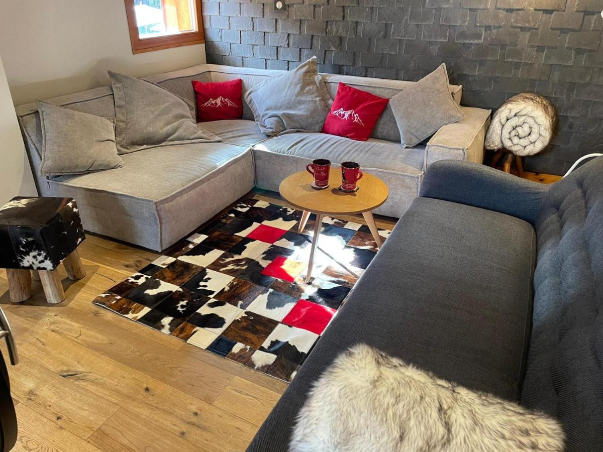Chalet Spa Relaxing winter MORZINE GUEST CHALET B and B in Summer view 3