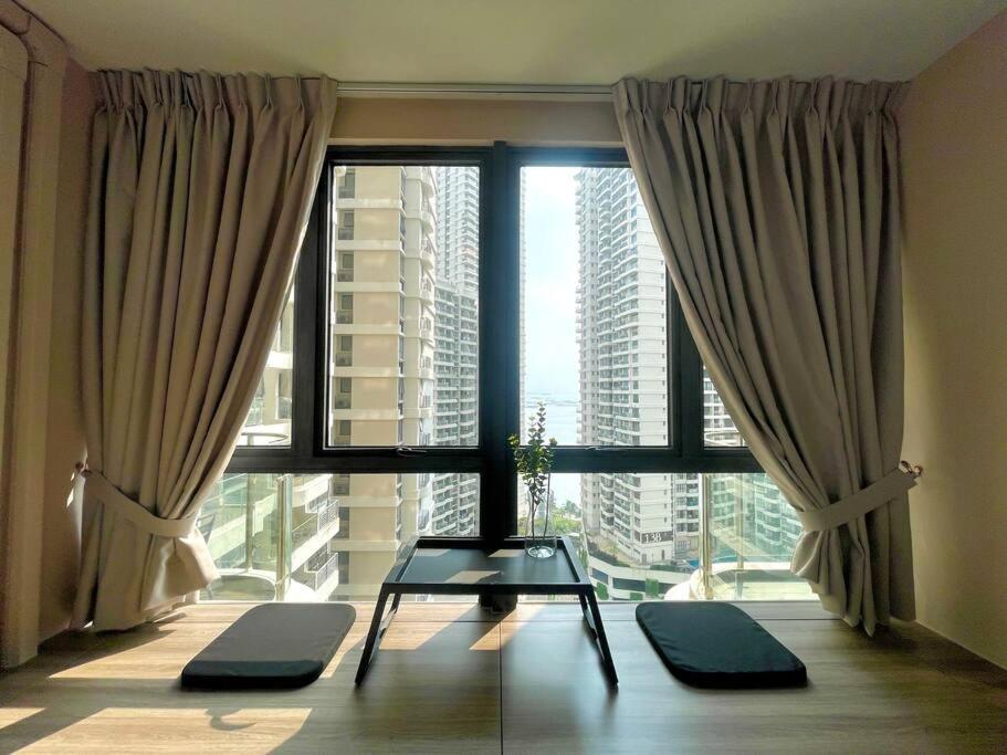 Simple Seaview Near CIQ Johor Bahru 2B2B