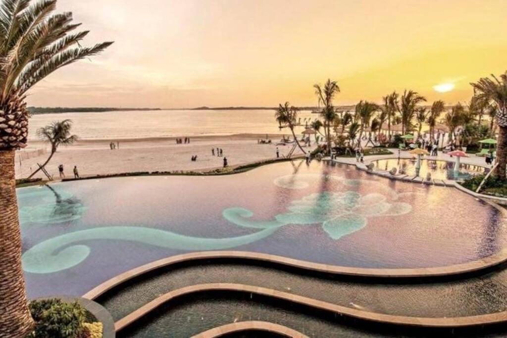 Simple Seaview Near CIQ Johor Bahru 2B2B