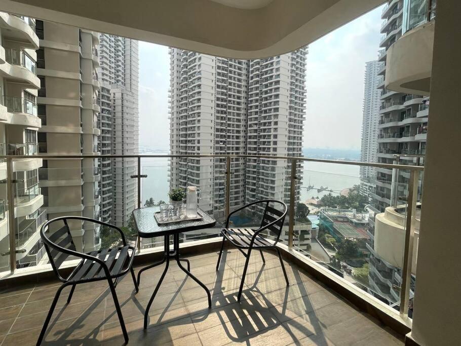 Simple Seaview Near CIQ Johor Bahru 2B2B