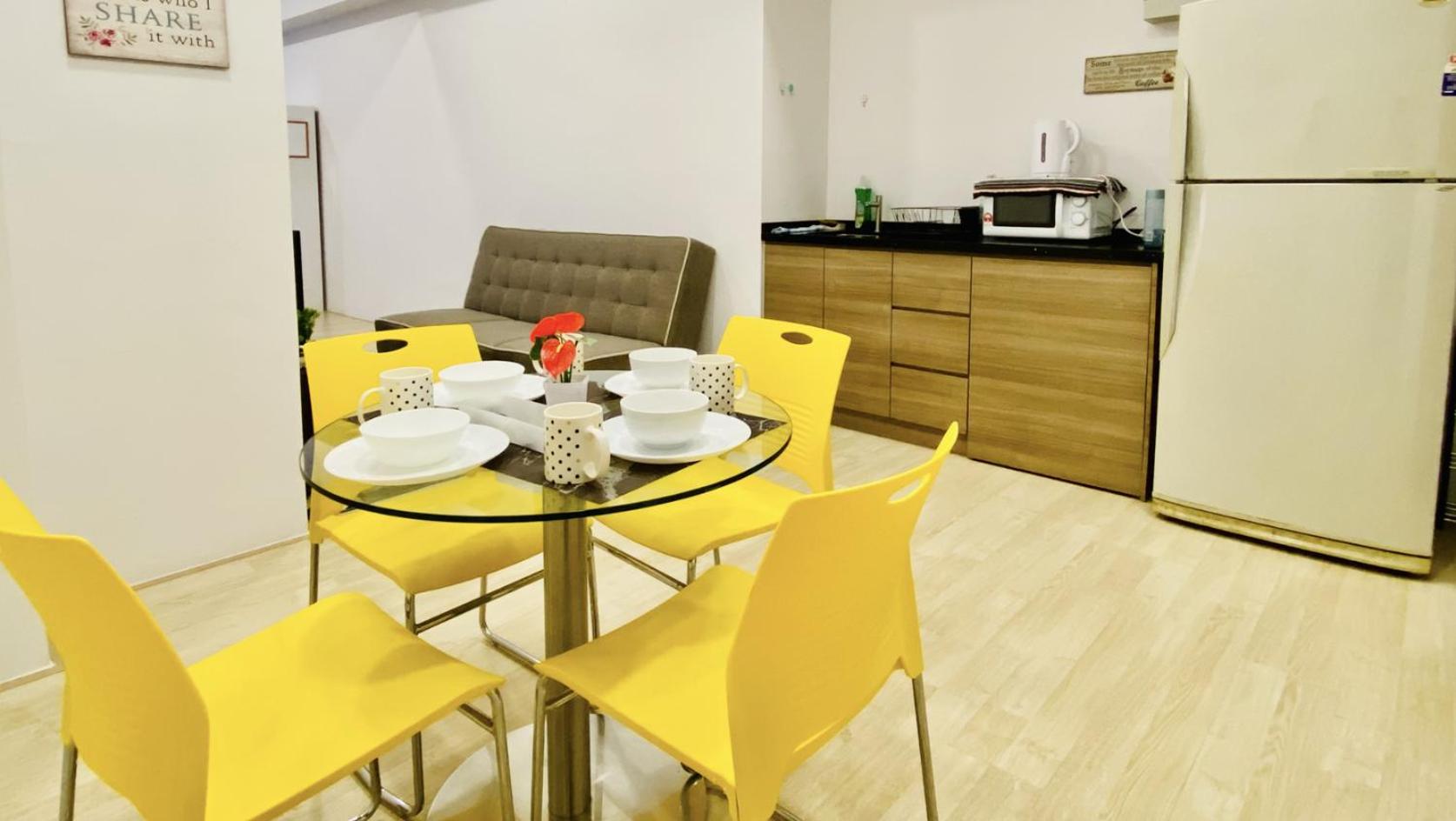 5 pax family Studio at Revo-Aurora-Bukit Jalil