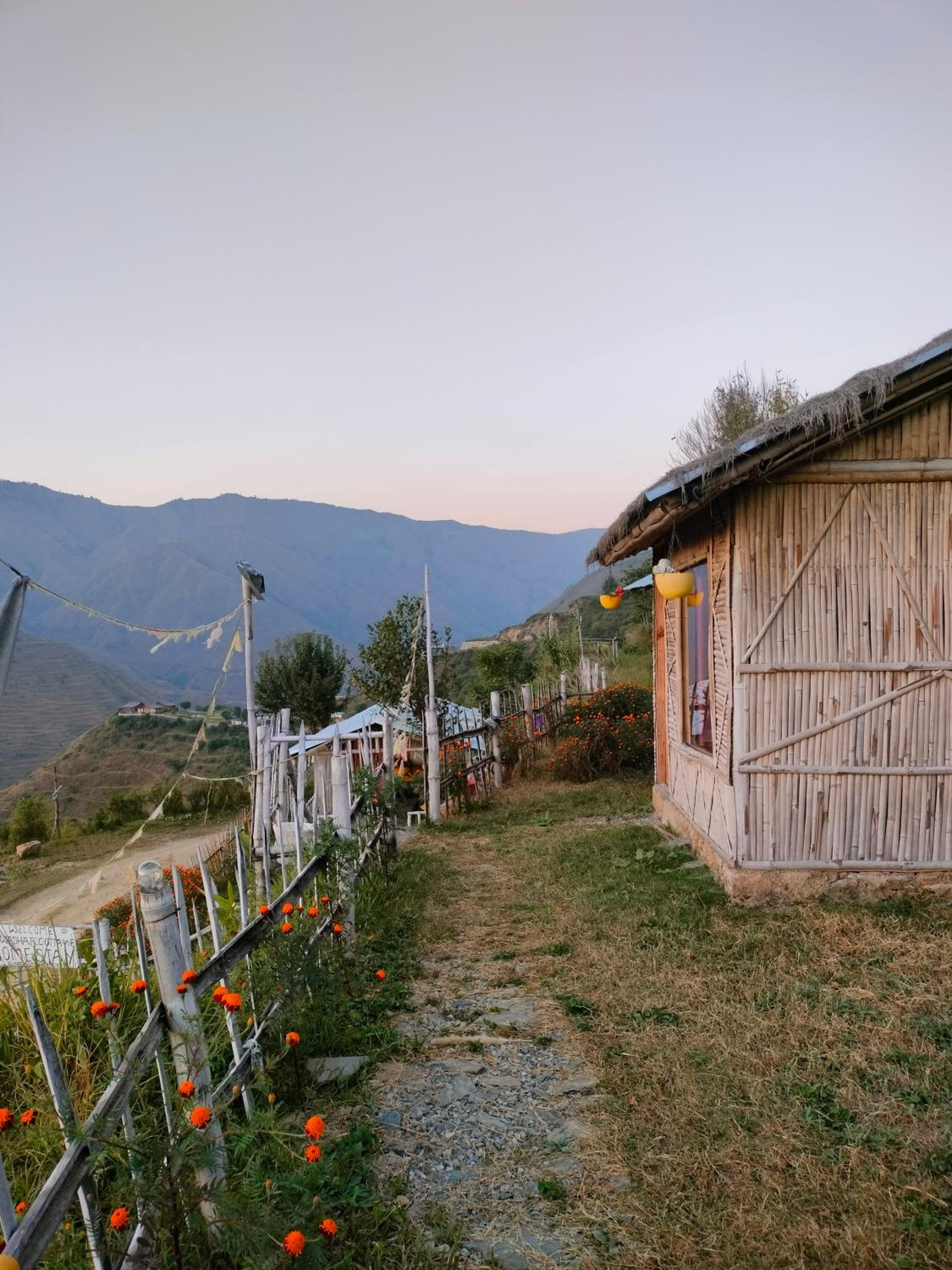 Mowadhar cottage home stay Nagtibba