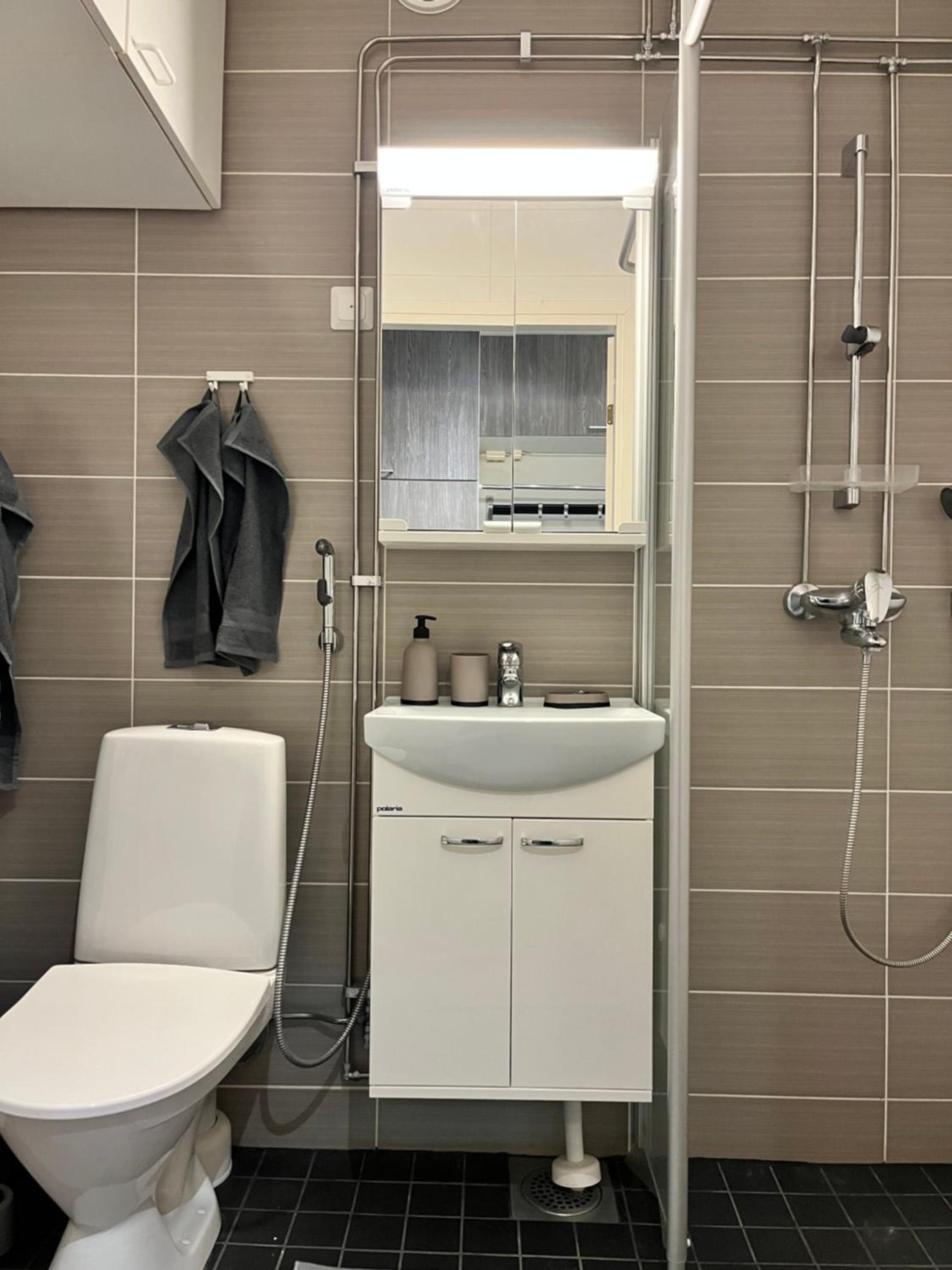Polar apartment