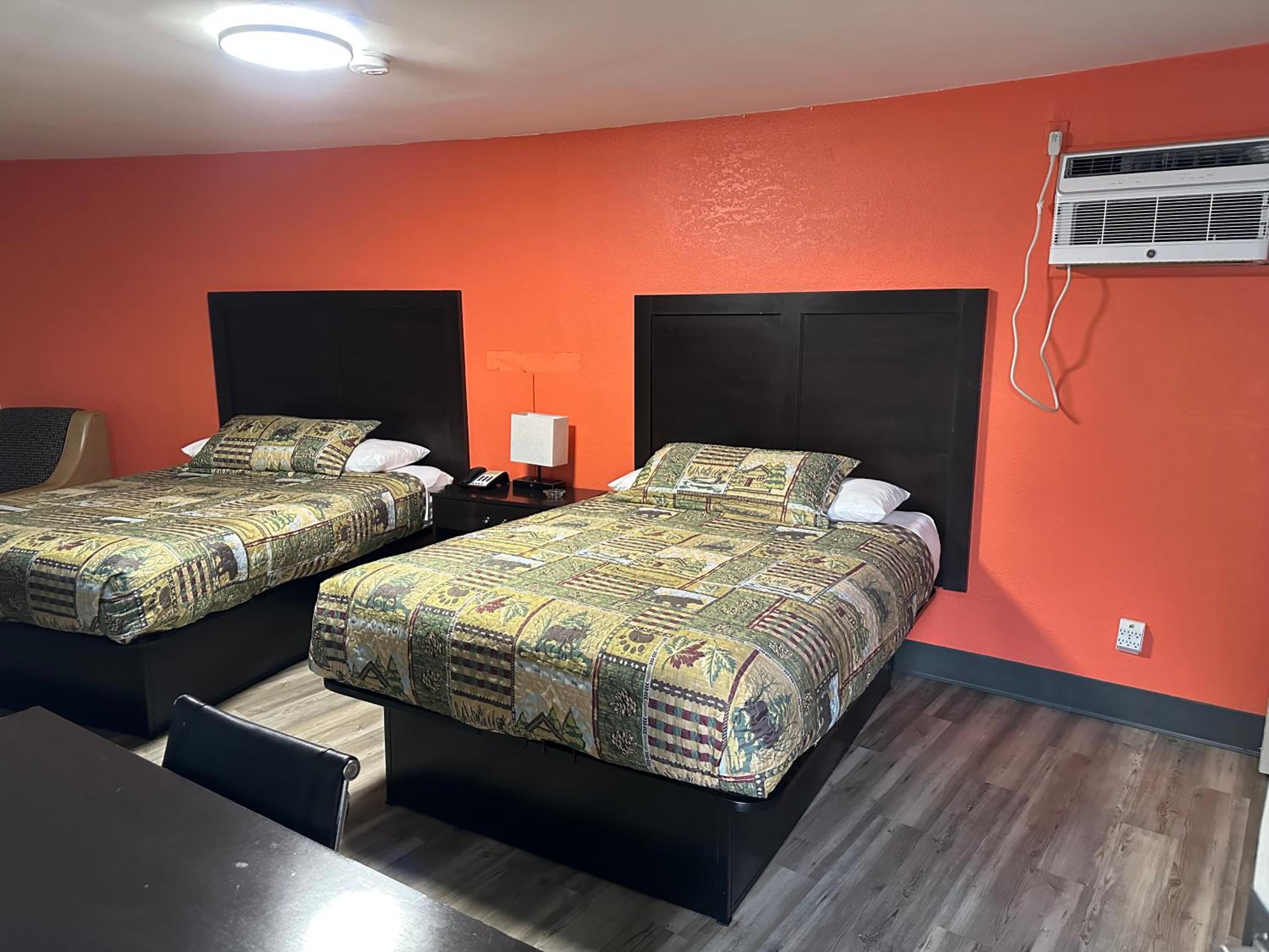 Whispering Pines Motel