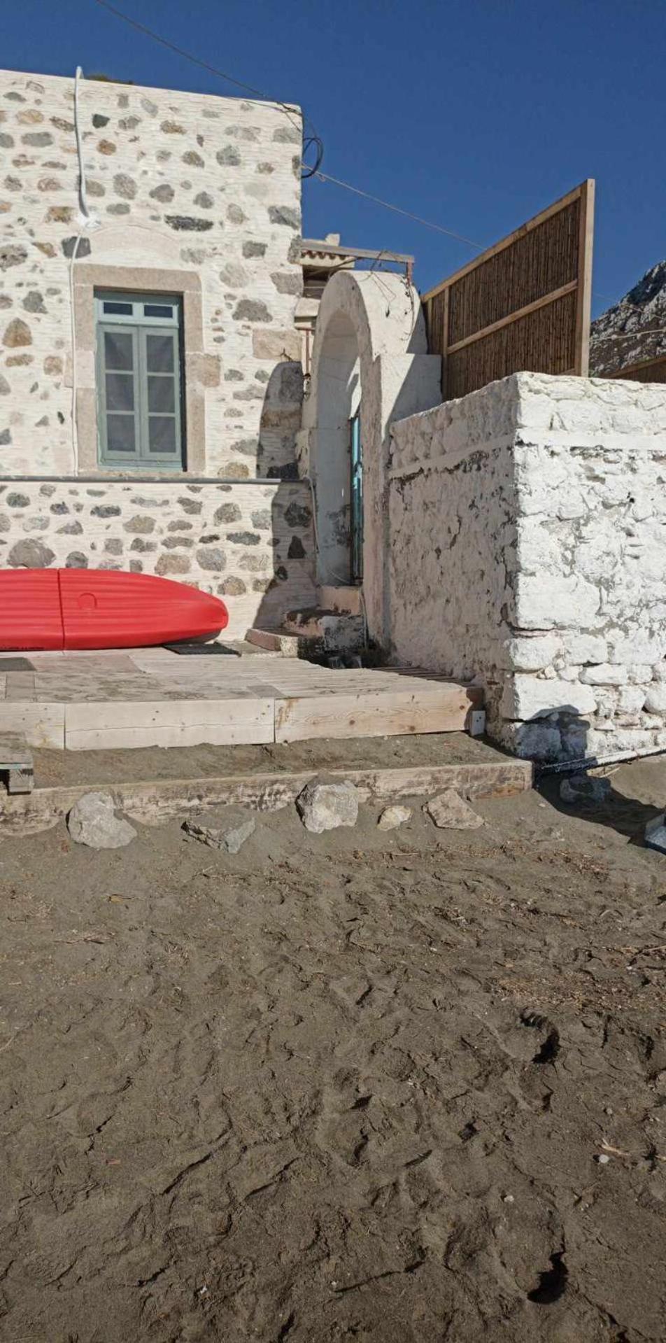 Casa Mar on Kantouni Beach