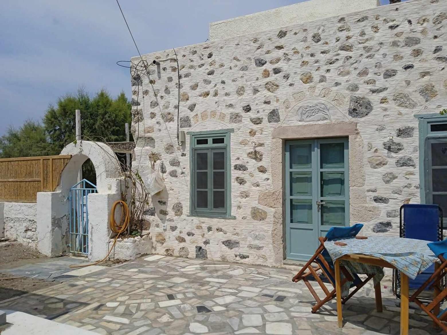 Casa Mar on Kantouni Beach