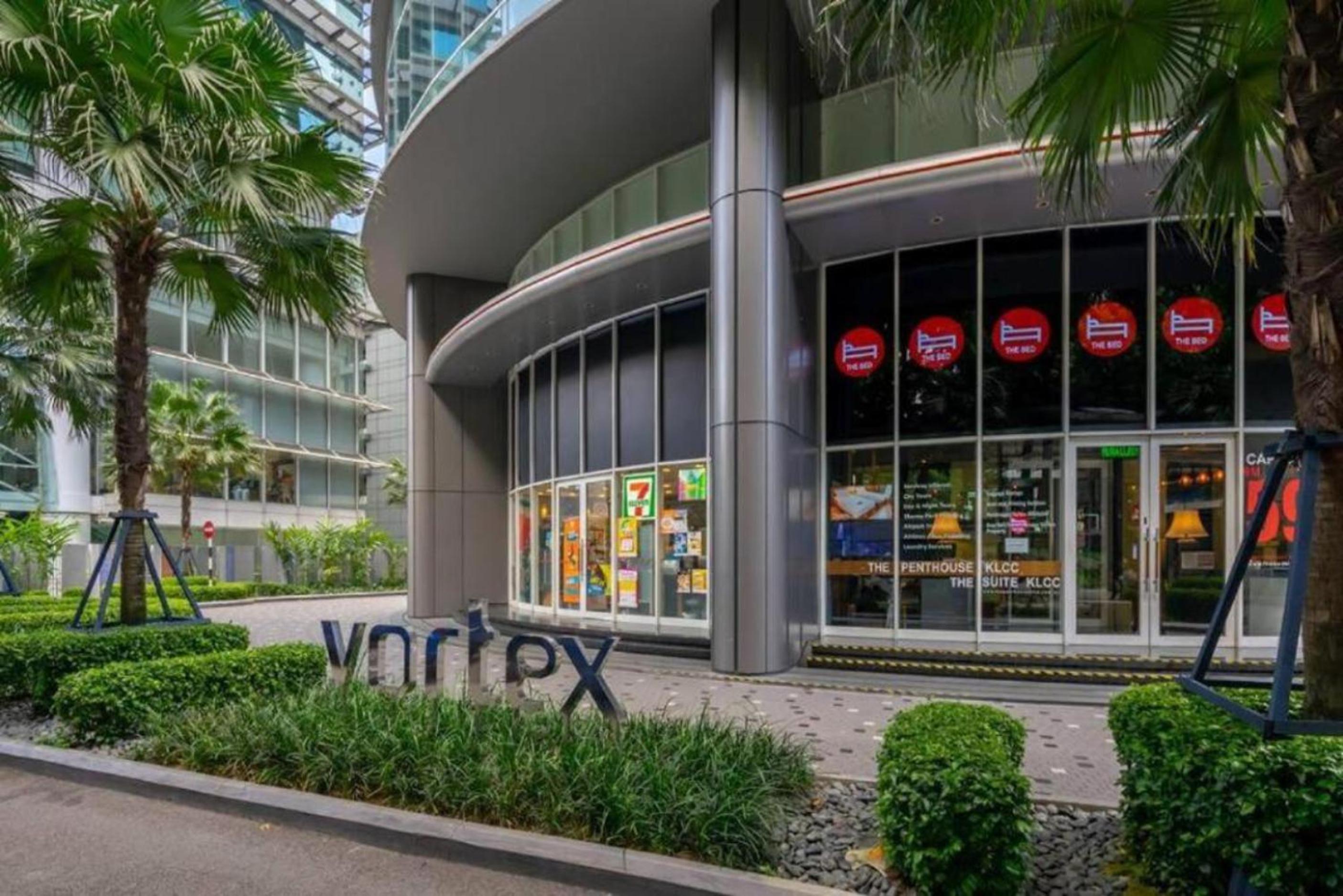 Vortex Suites KLCC by BlackNest