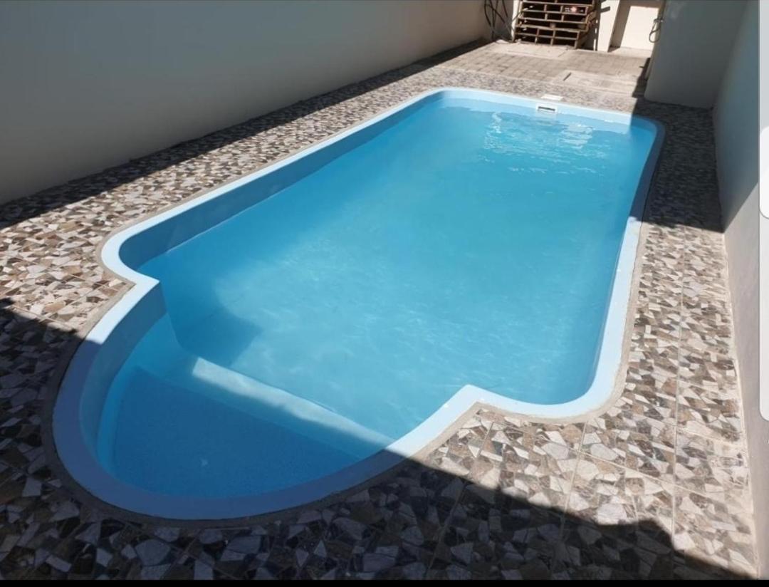 2BR Beach Apartment 3min Walk to Flic en Flac Beach with Pool Balcony AC