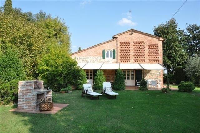 Villa Fontine by PosarelliVillas en Orentano
