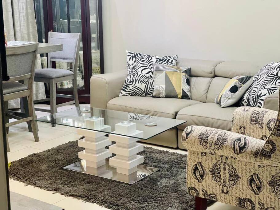 Central Gabs Oasis: 2BR-Retreat