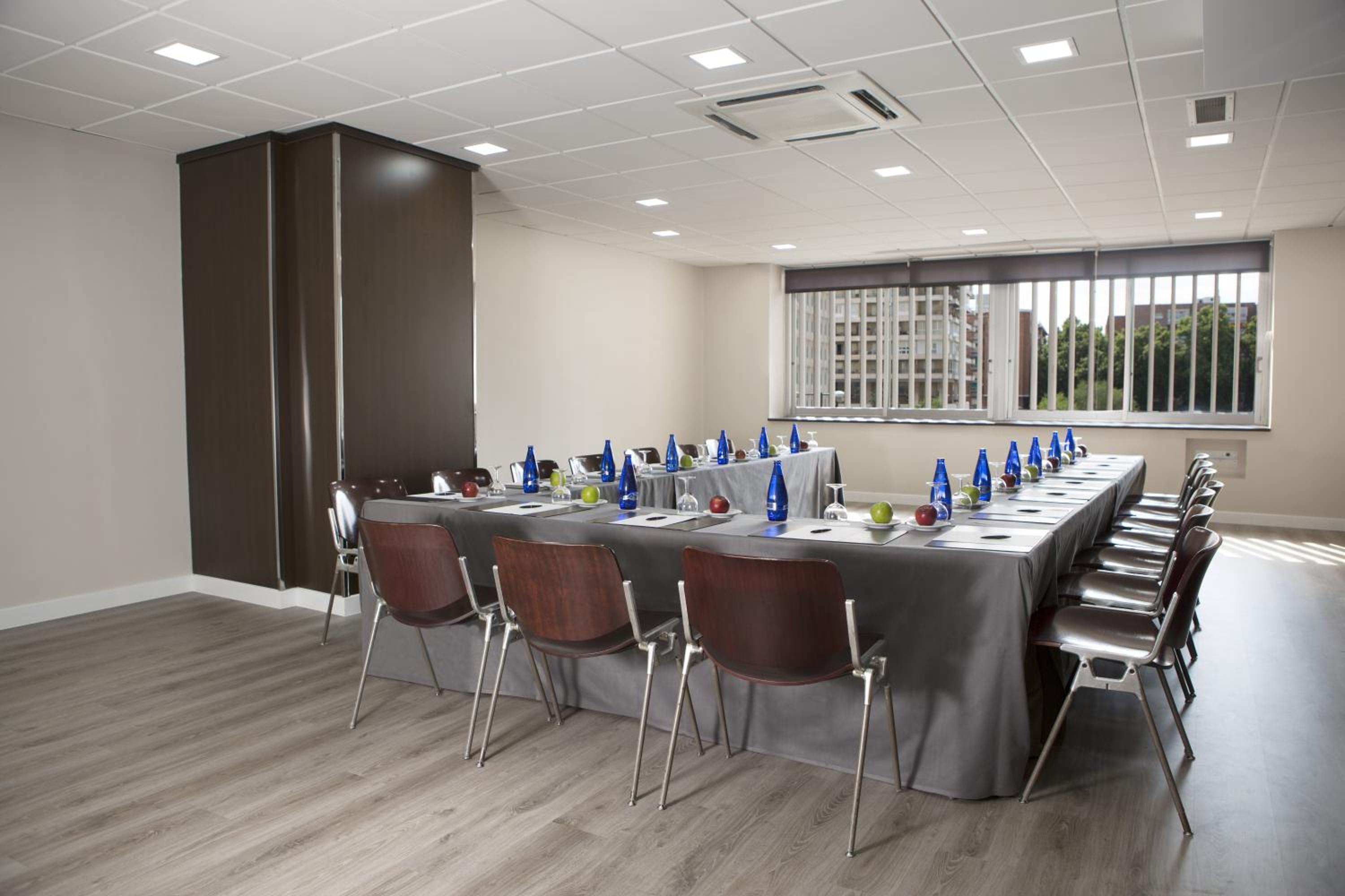 Hotel Chamartin The One photo 3