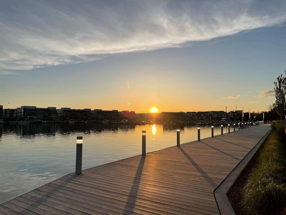 2 bedroom 2 bath Aquarius, Friday Harbour, Innisfil, Barrie