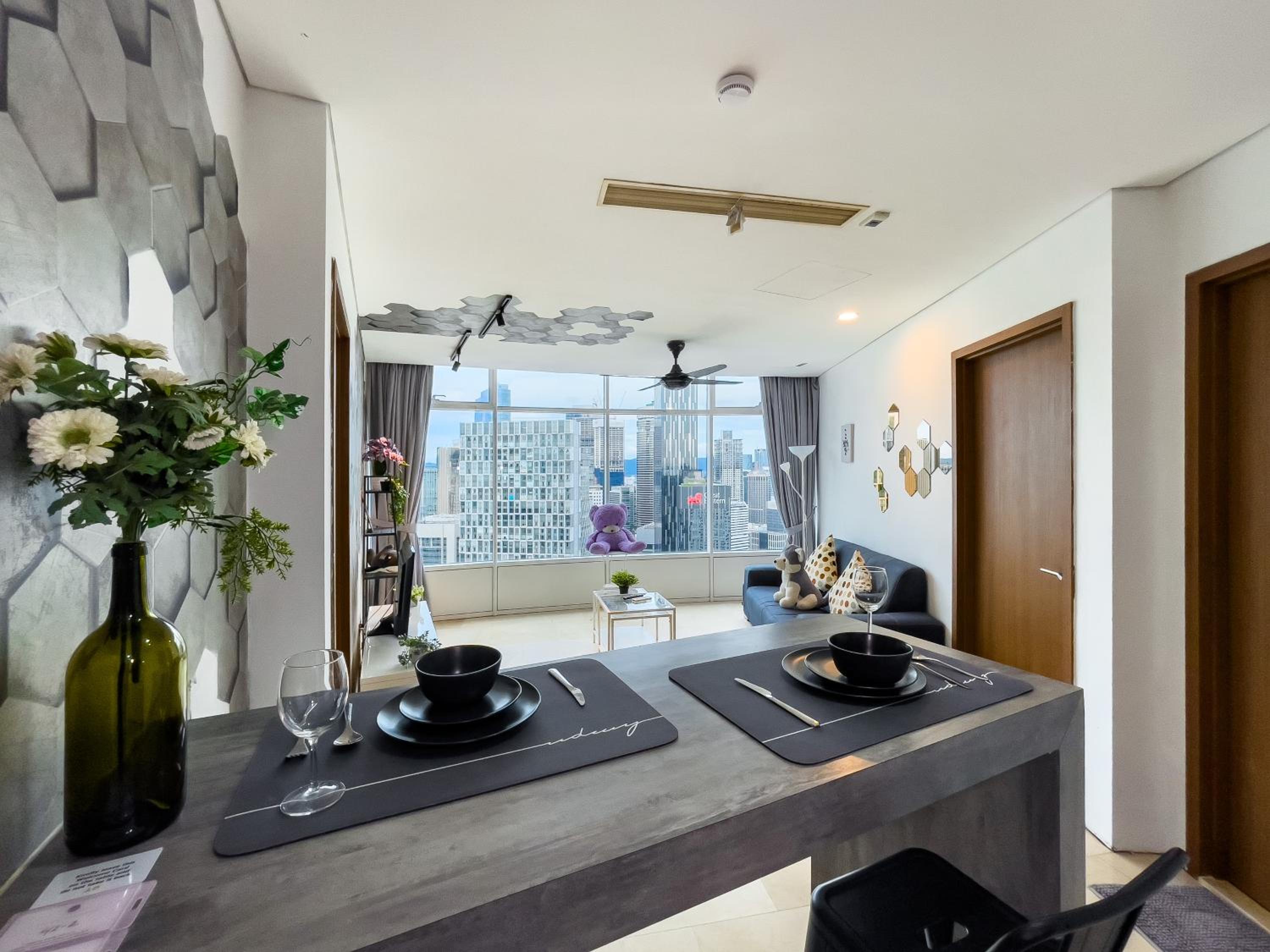Vortex Suites KLCC by BlackNest