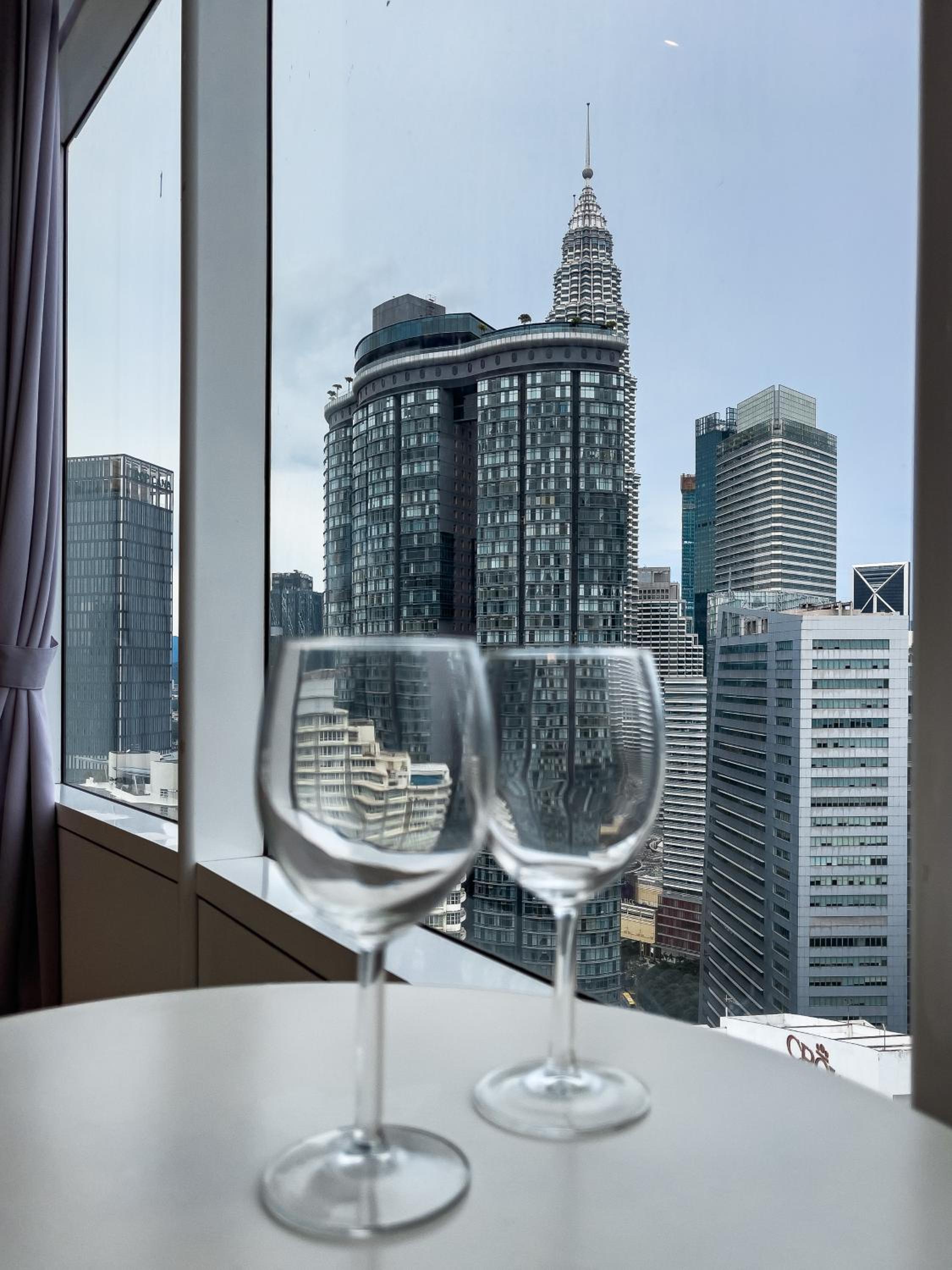 Vortex Suites KLCC by BlackNest