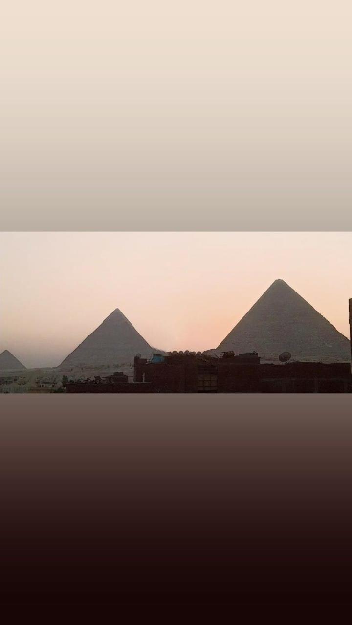 Richard Pyramids inn hotel
