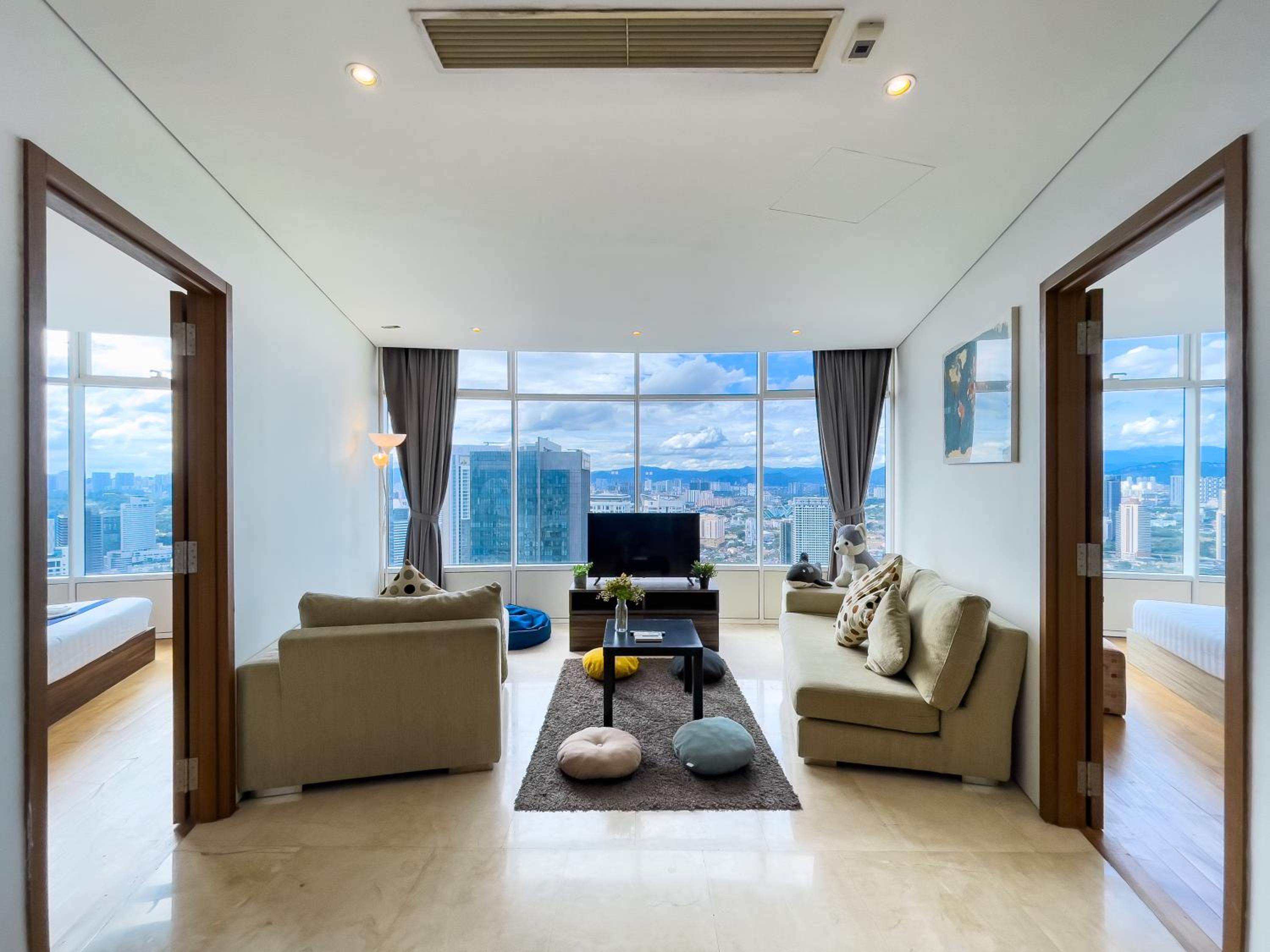 Vortex Suites KLCC by BlackNest