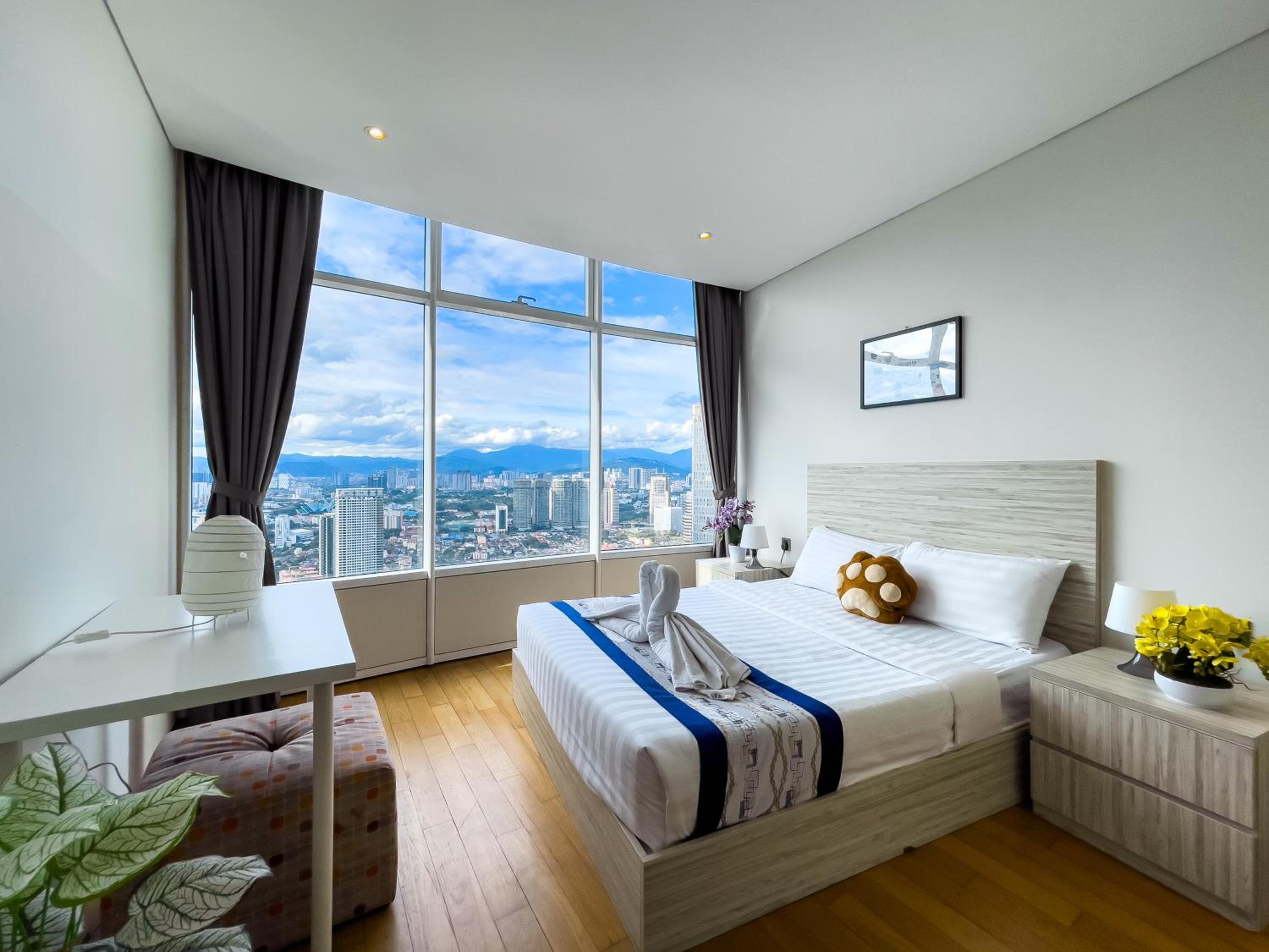 Vortex Suites KLCC by BlackNest