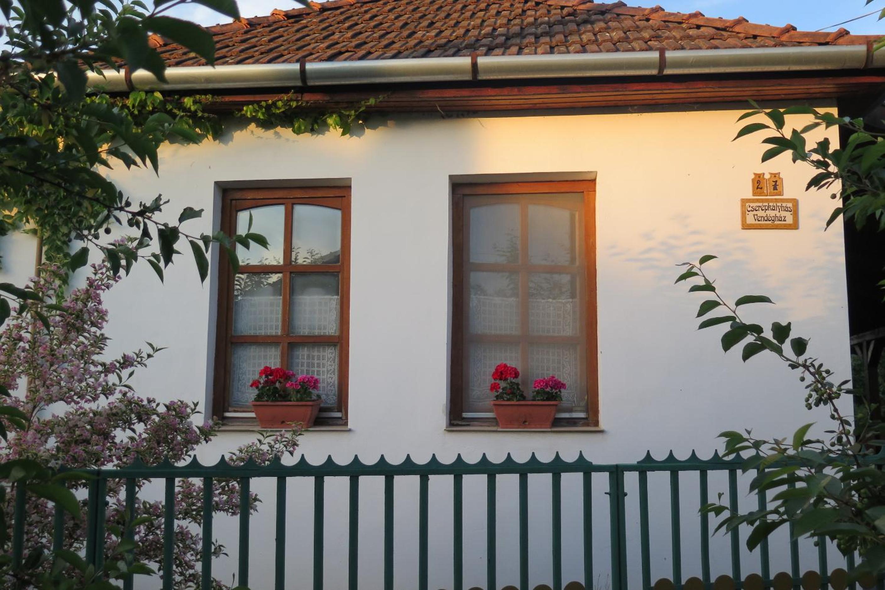 Cserépkályhás Vendégház