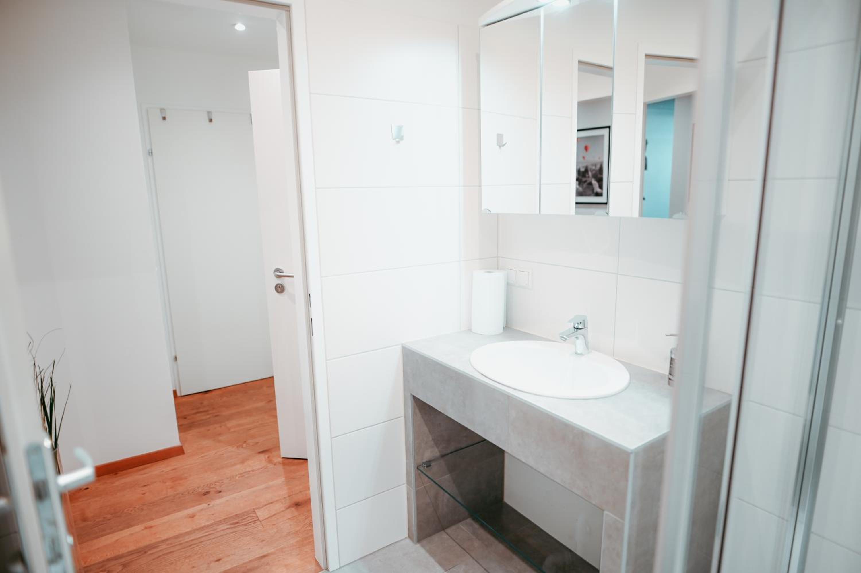 Vienna Shopping Center 6a Apartment