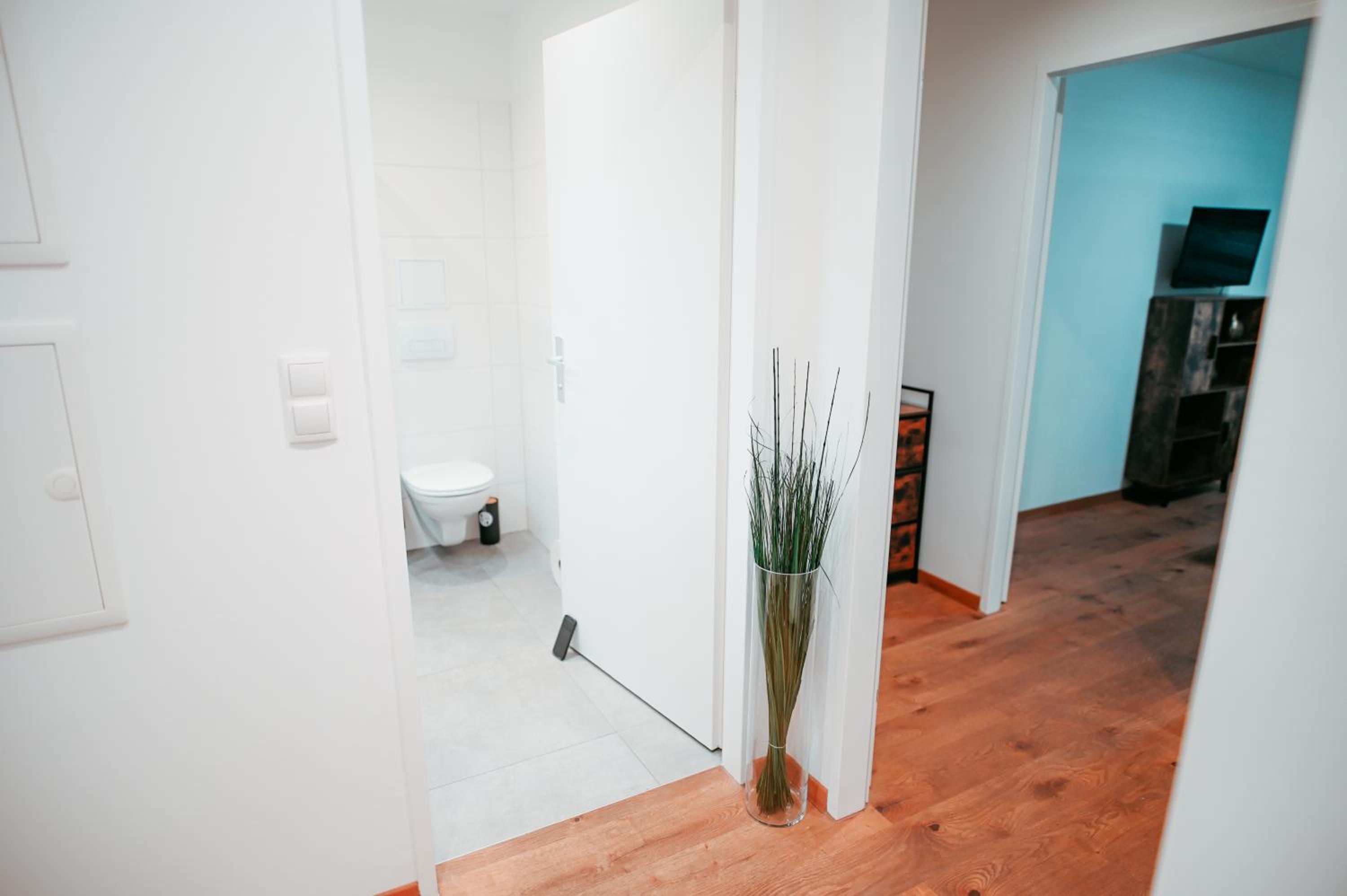 Vienna Shopping Center 6a Apartment