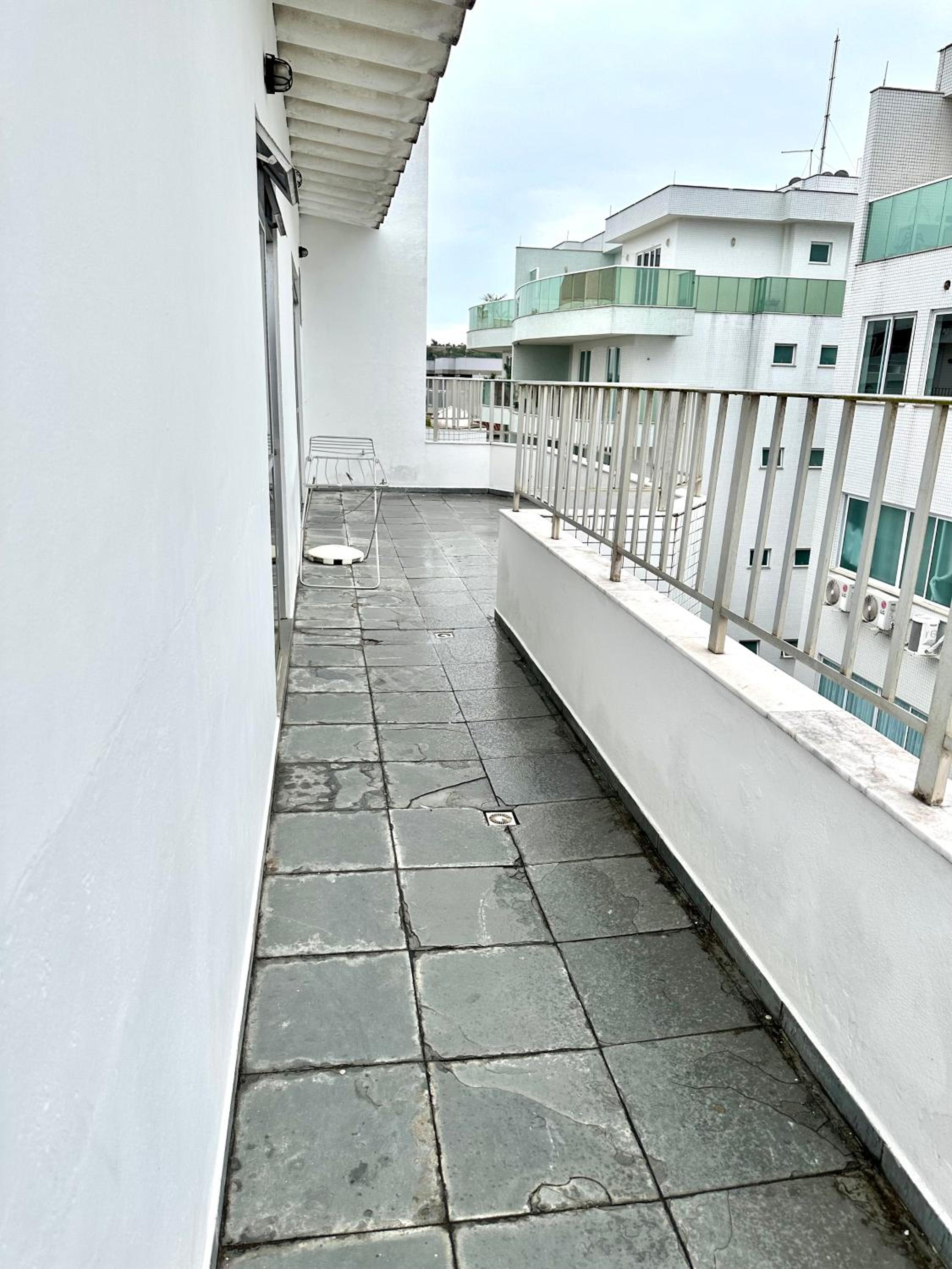 Cobertura duplex 2 quadras praia