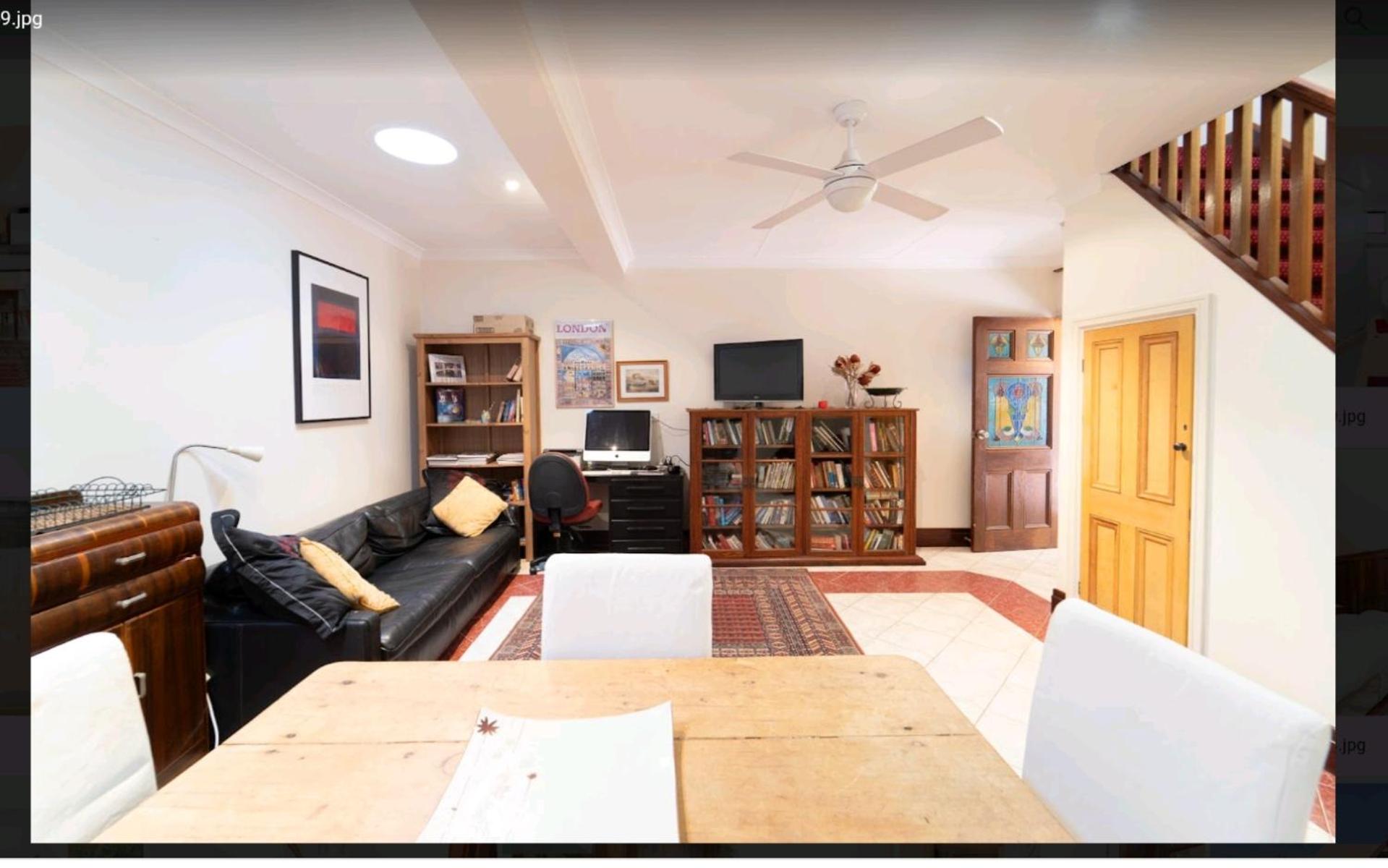 Snow-white's 2 bedroom City heart Cottage in Perth 6000