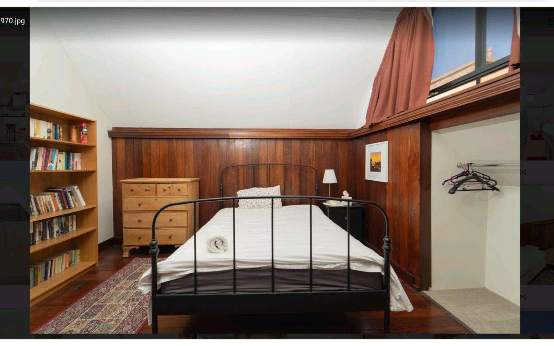 Snow-white's 2 bedroom City heart Cottage in Perth 6000