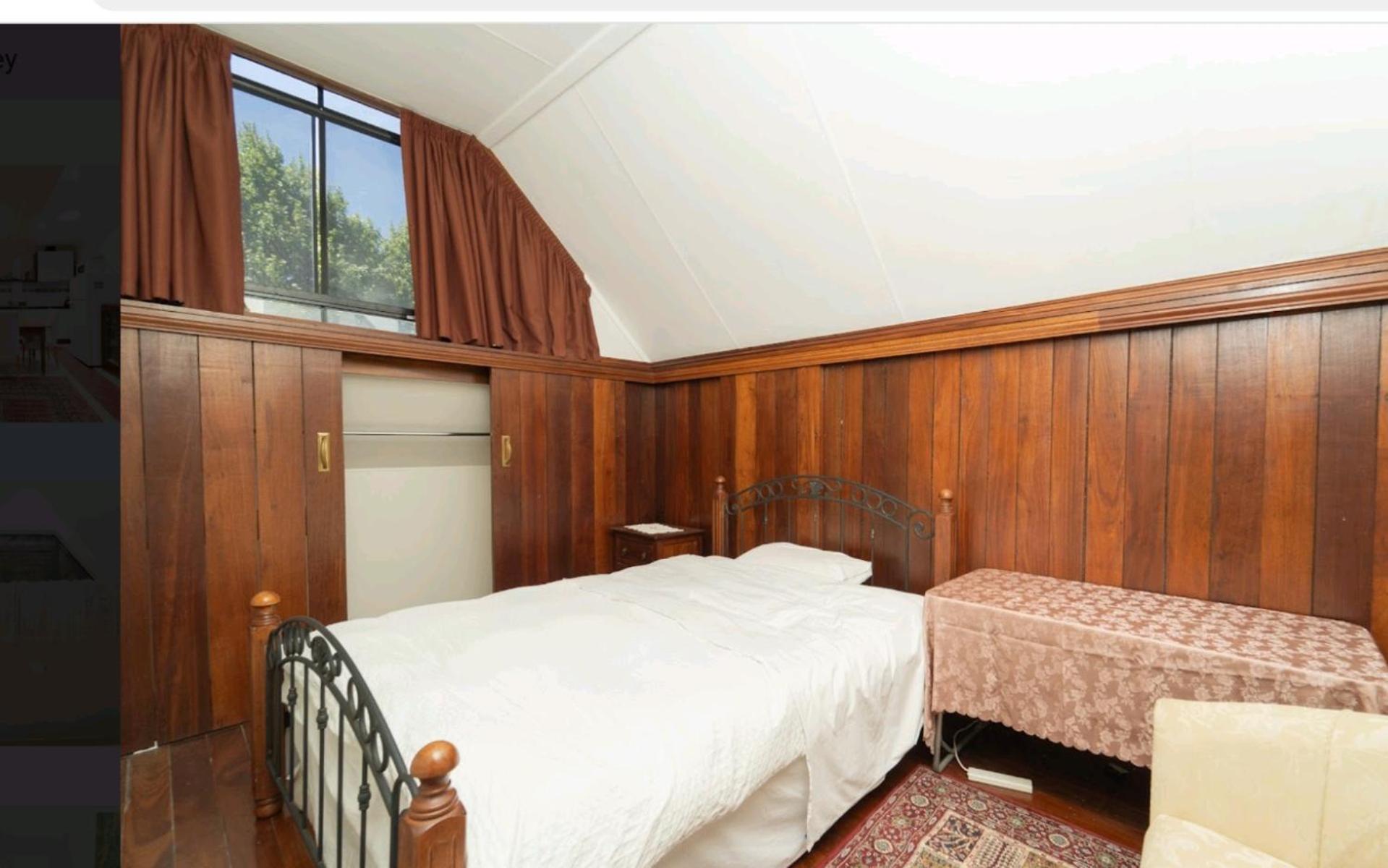 Snow-white's 2 bedroom City heart Cottage in Perth 6000