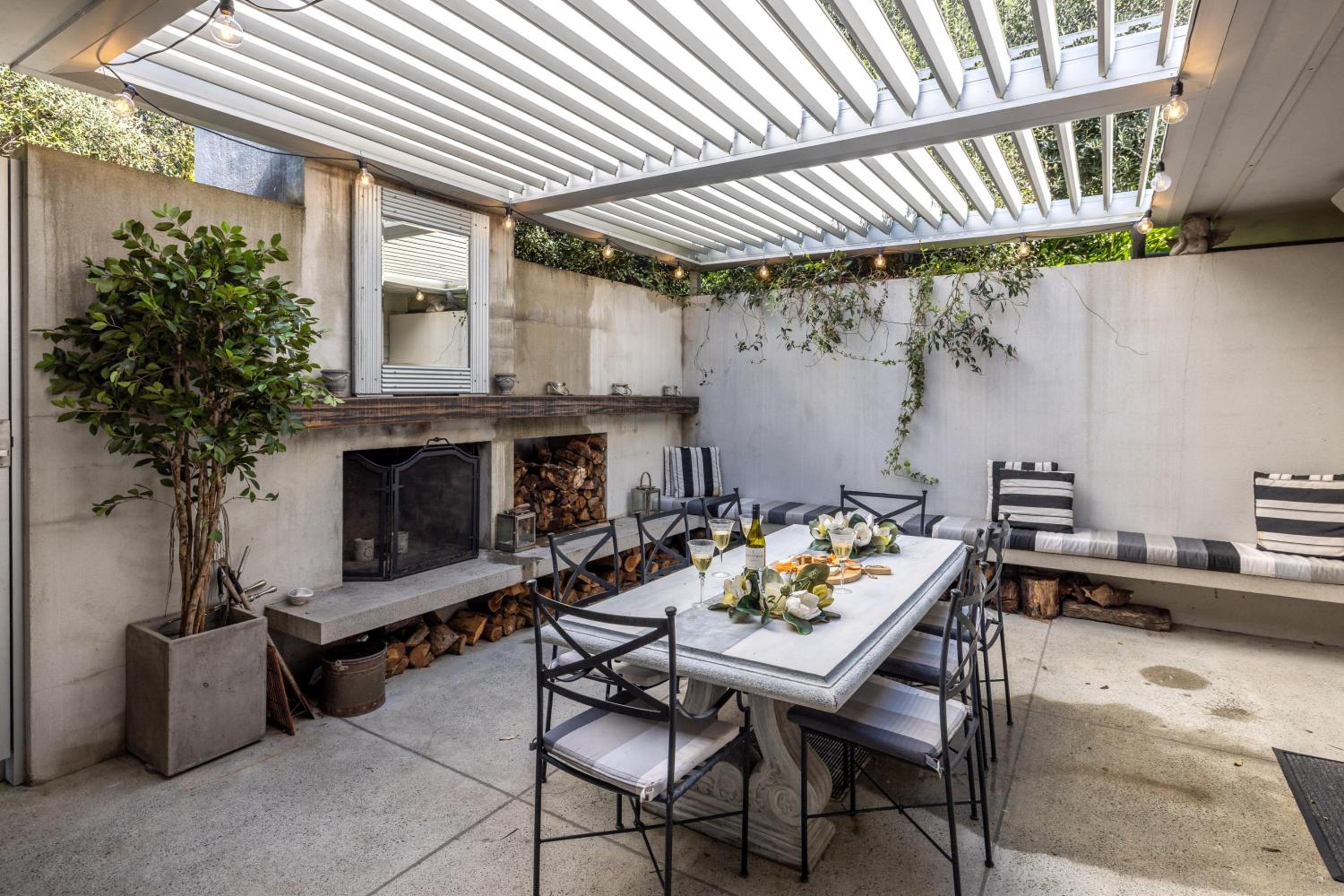 Palm Beach Retreat - Stay Waiheke