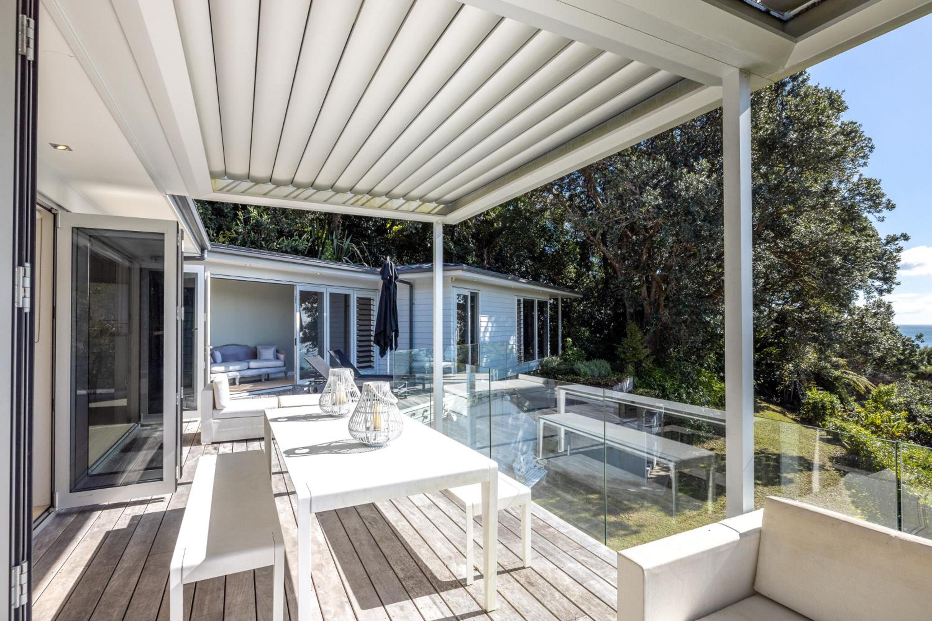 Palm Beach Retreat - Stay Waiheke