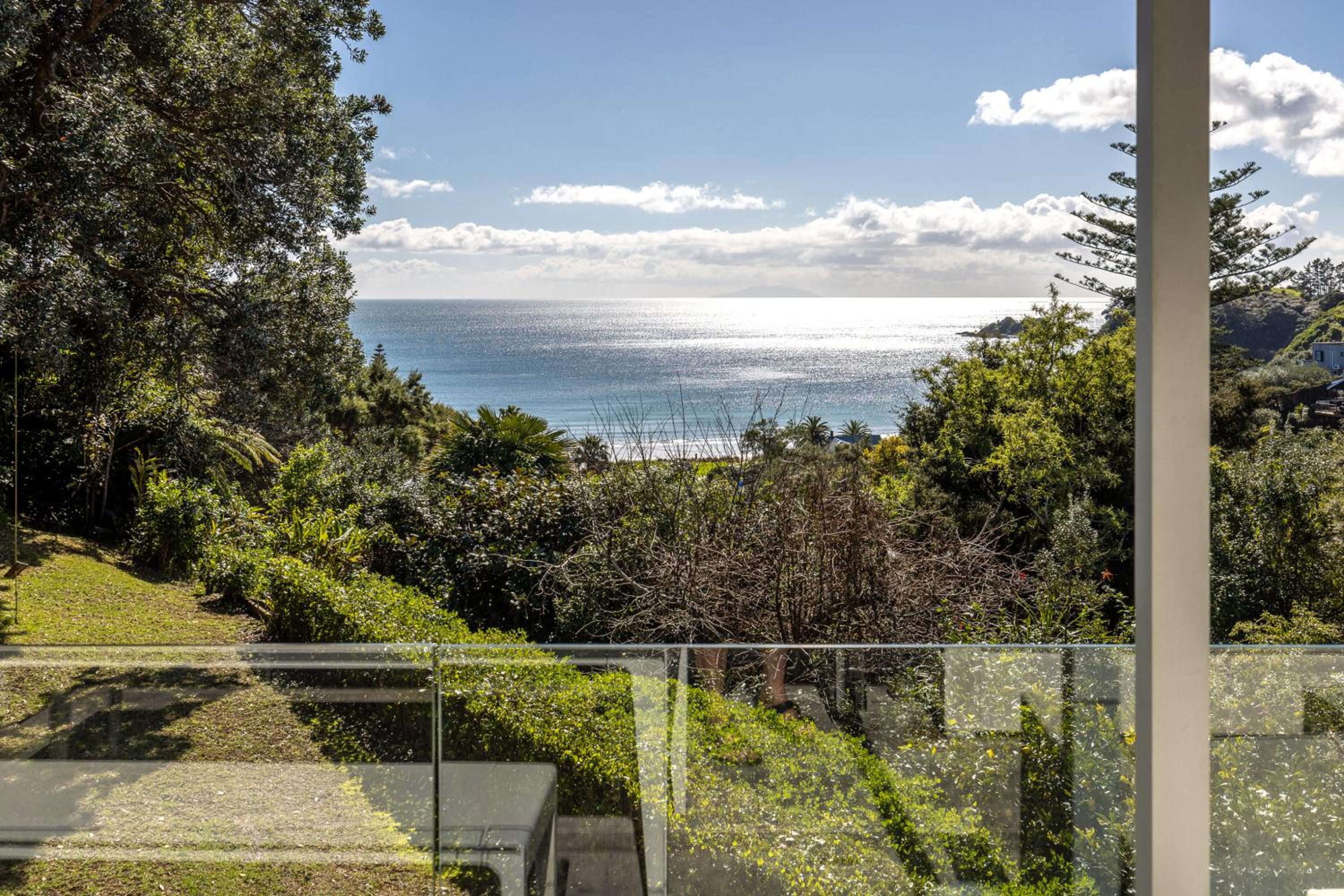 Palm Beach Retreat - Stay Waiheke