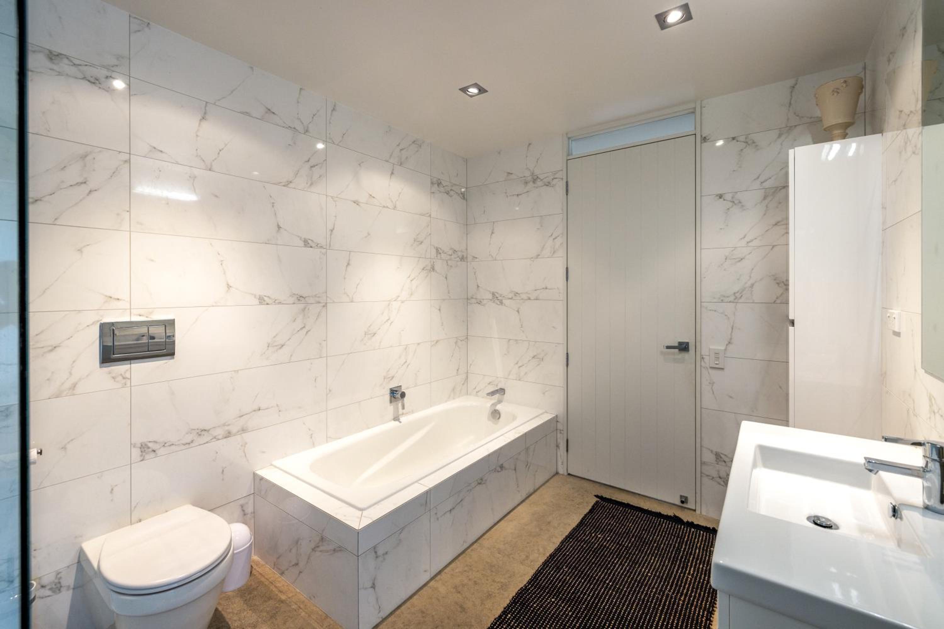 Palm Beach Retreat - Stay Waiheke