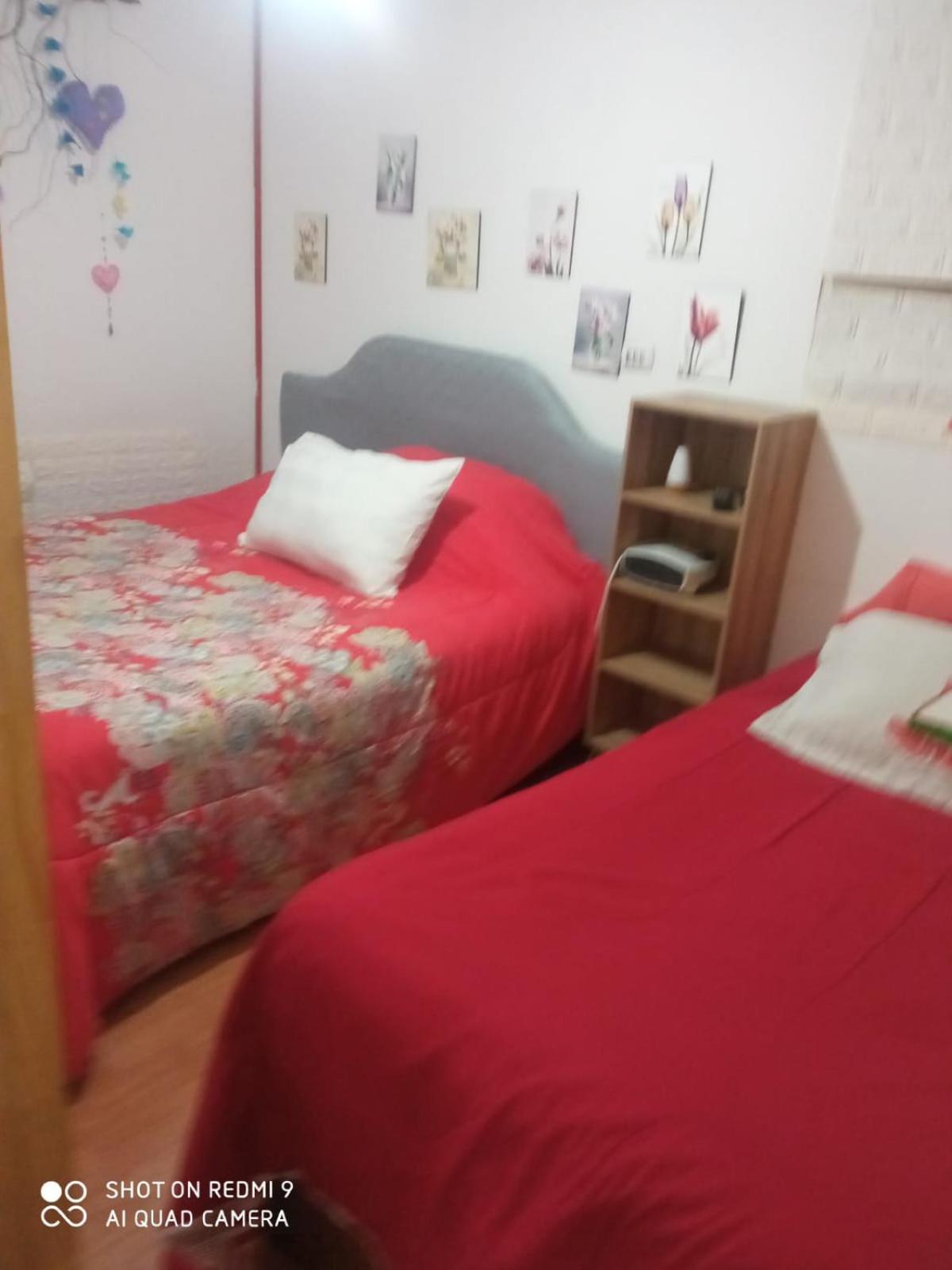 Hostal¤ Familiar¤