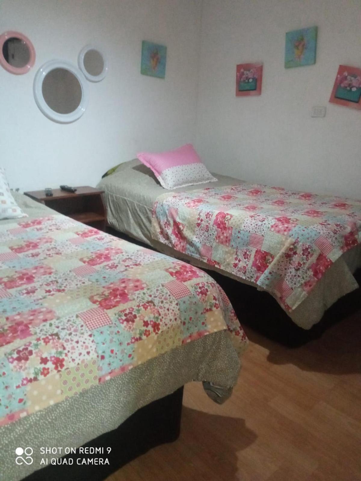 Hostal¤ Familiar¤