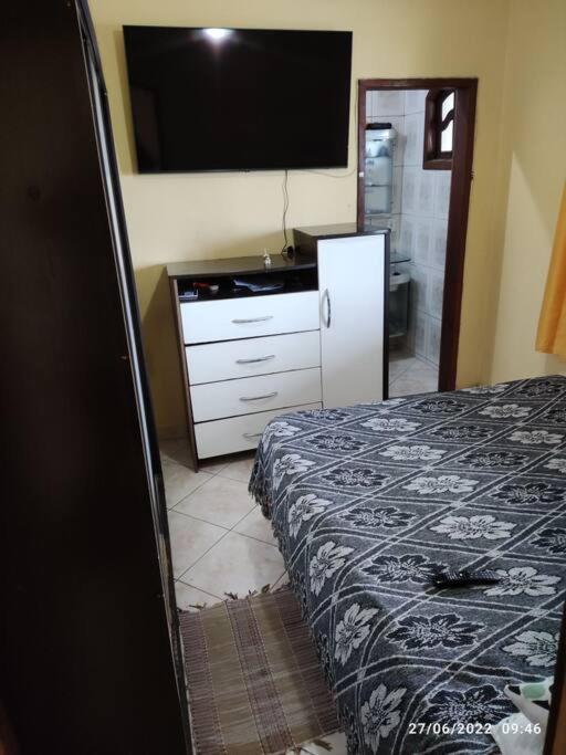 Casa agradável com piscina a 200 metros da praia