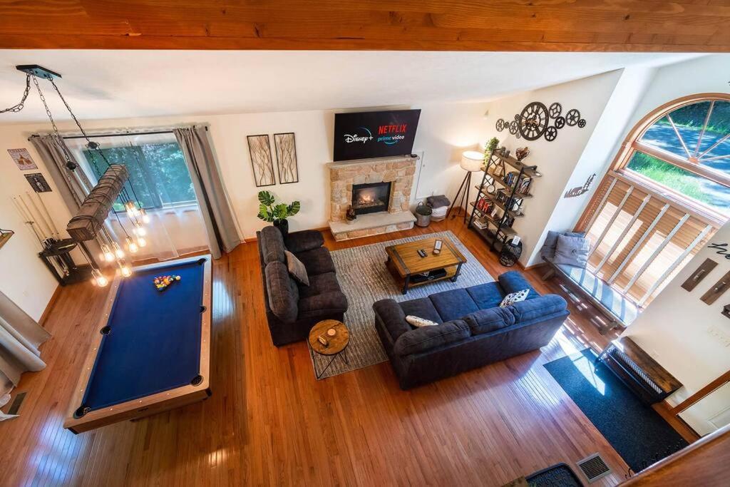 lounge